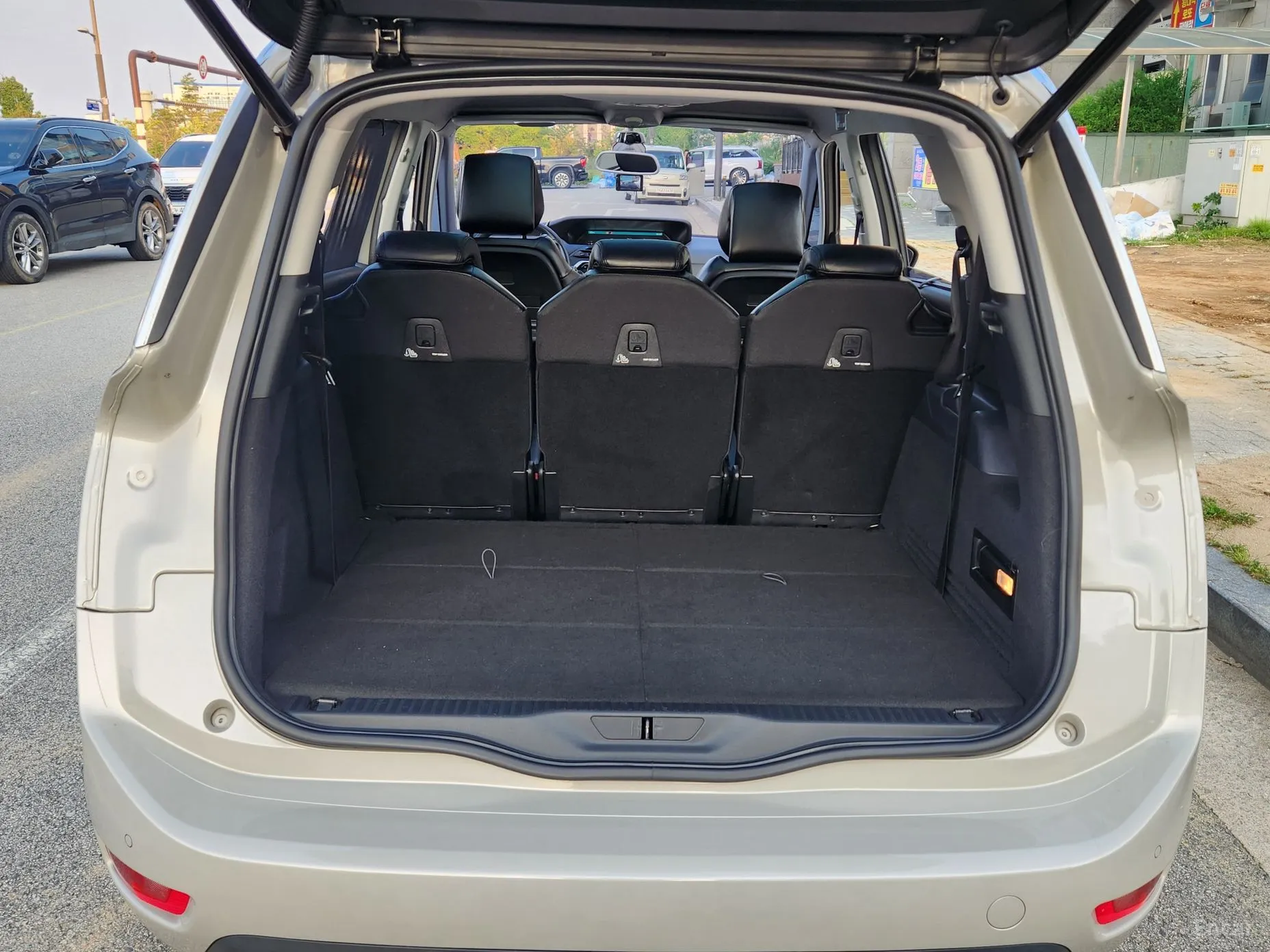Citroën/DS Grand C4 Picasso превью 18