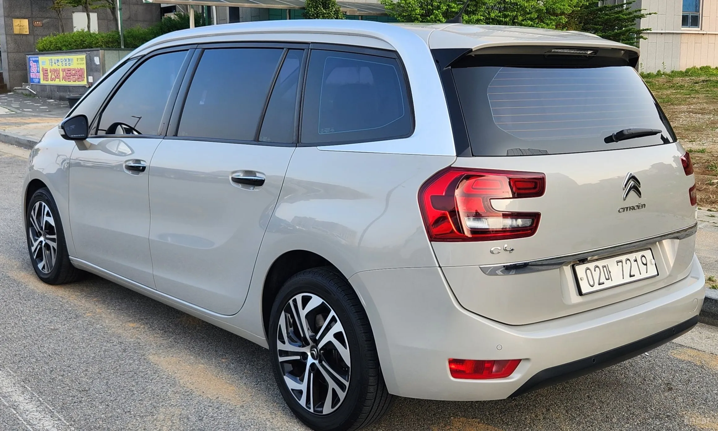 Citroën/DS Grand C4 Picasso превью 4
