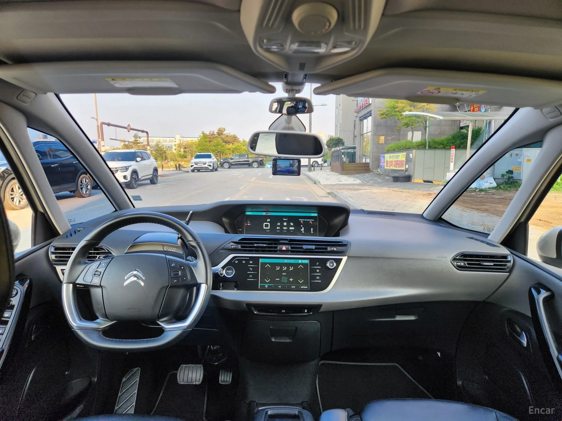 Citroën/DS Grand C4 Picasso превью 7