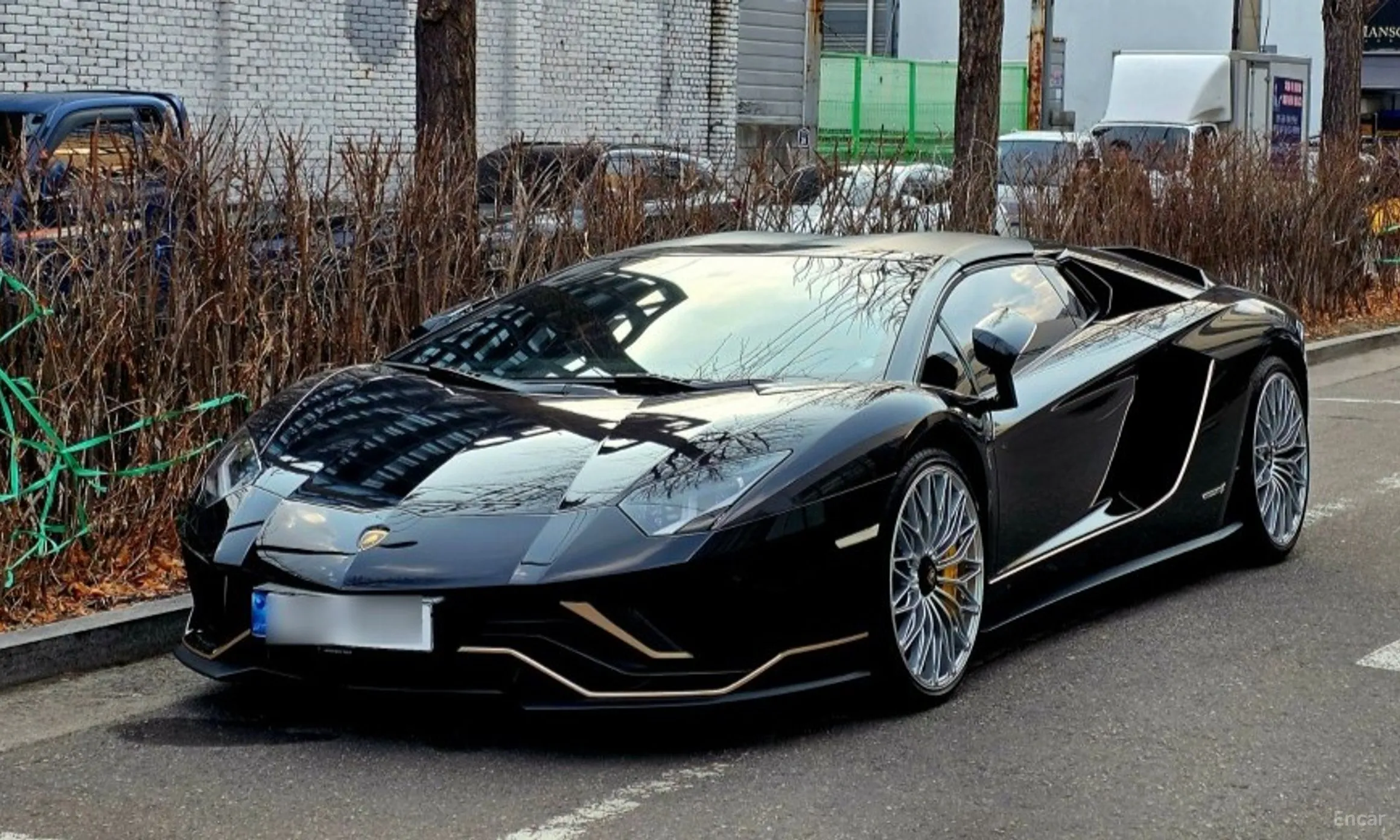 Lamborghini Aventador