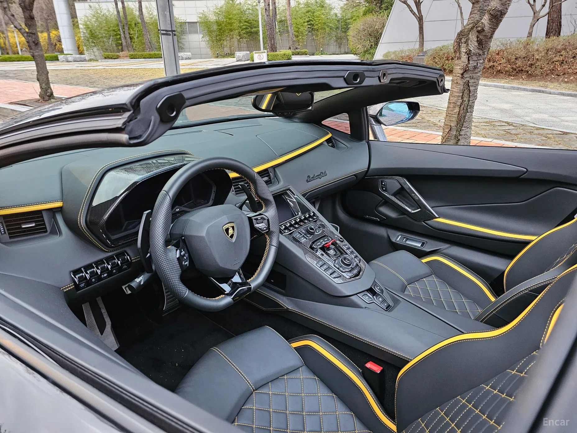 Lamborghini Aventador превью 5