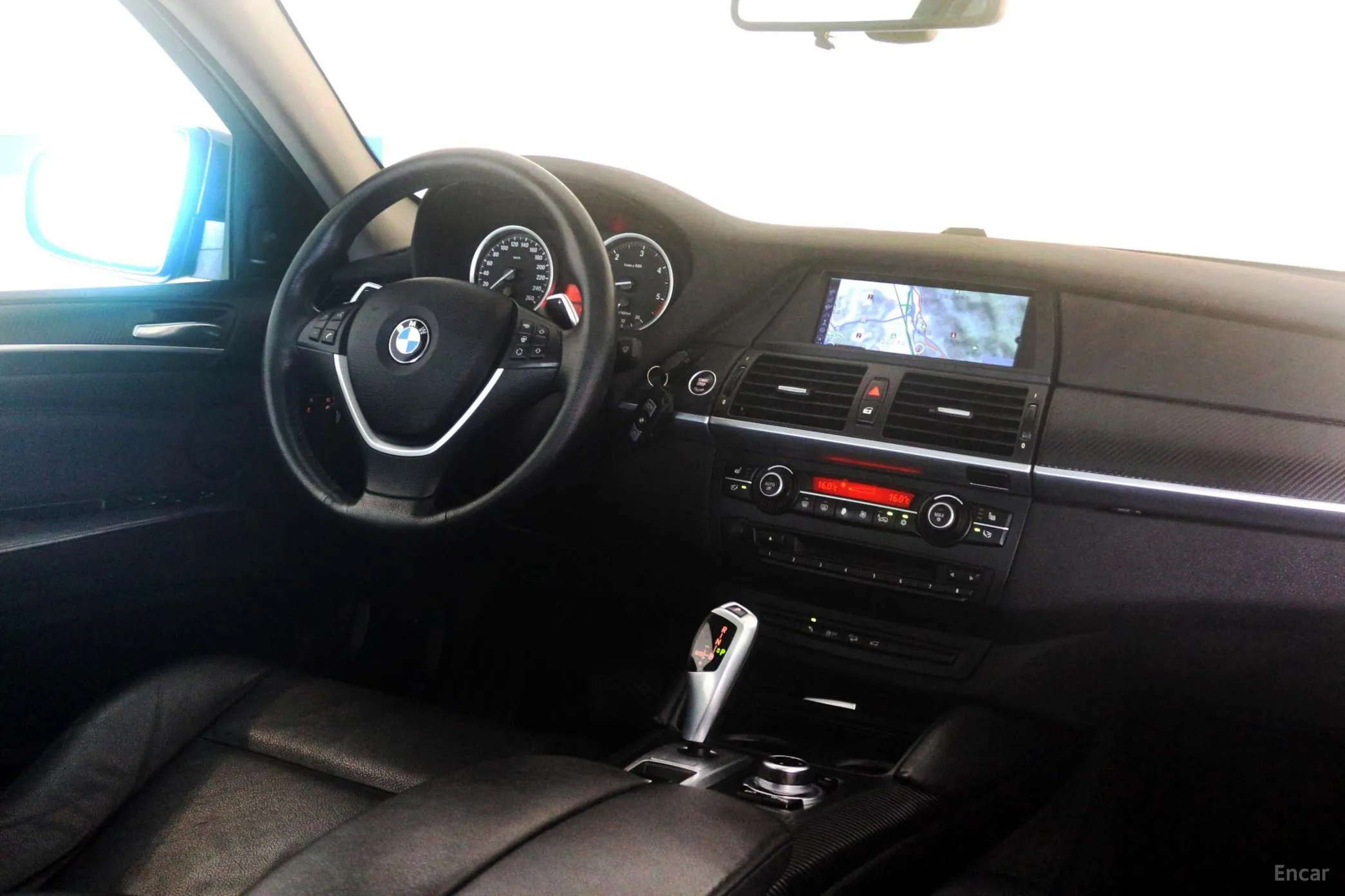 BMW X6 (E71) превью 16