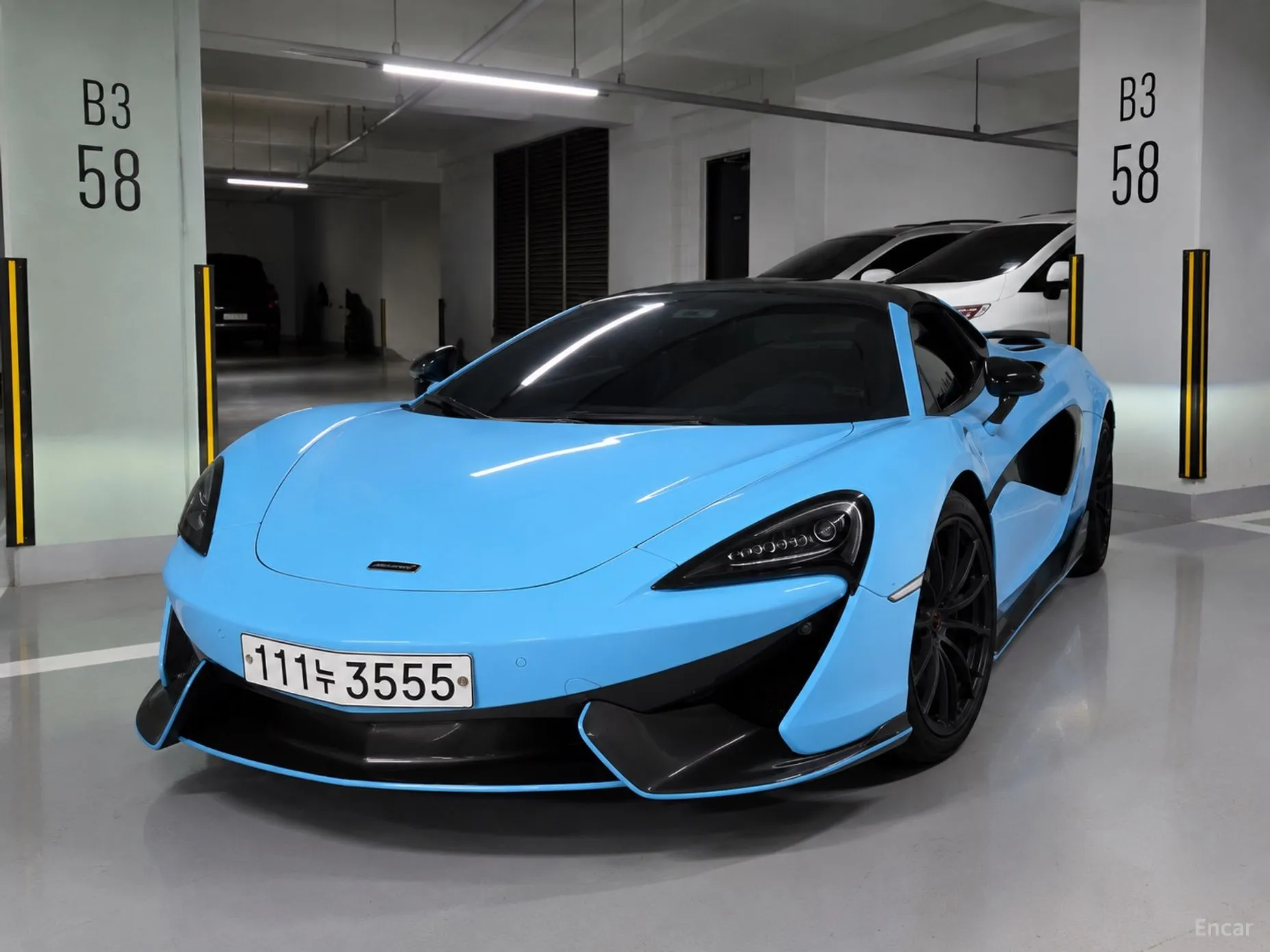 McLaren 570S