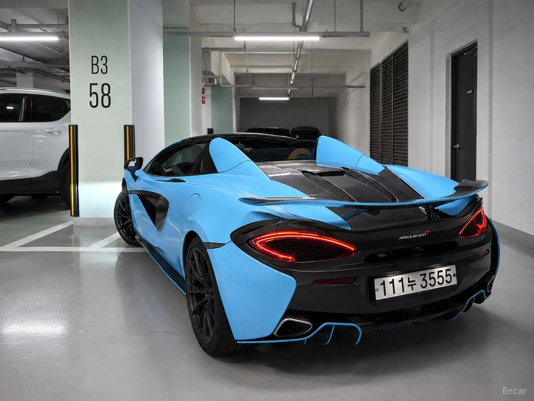 McLaren 570S превью 5