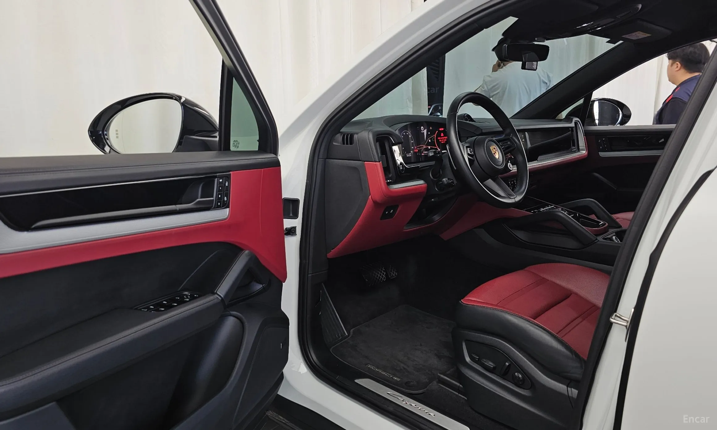 Porsche Cayenne (PO536) превью 10