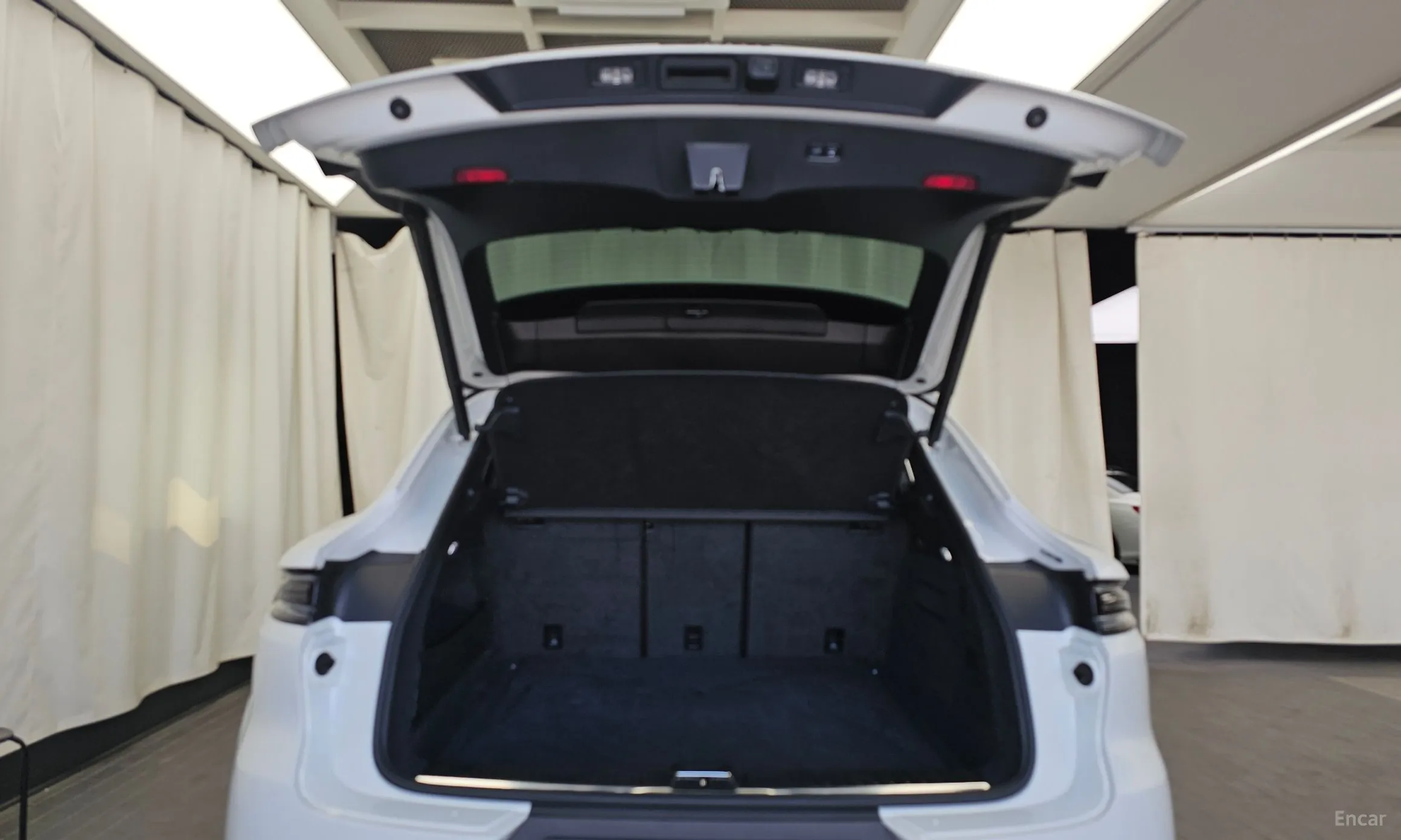 Porsche Cayenne (PO536) превью 20