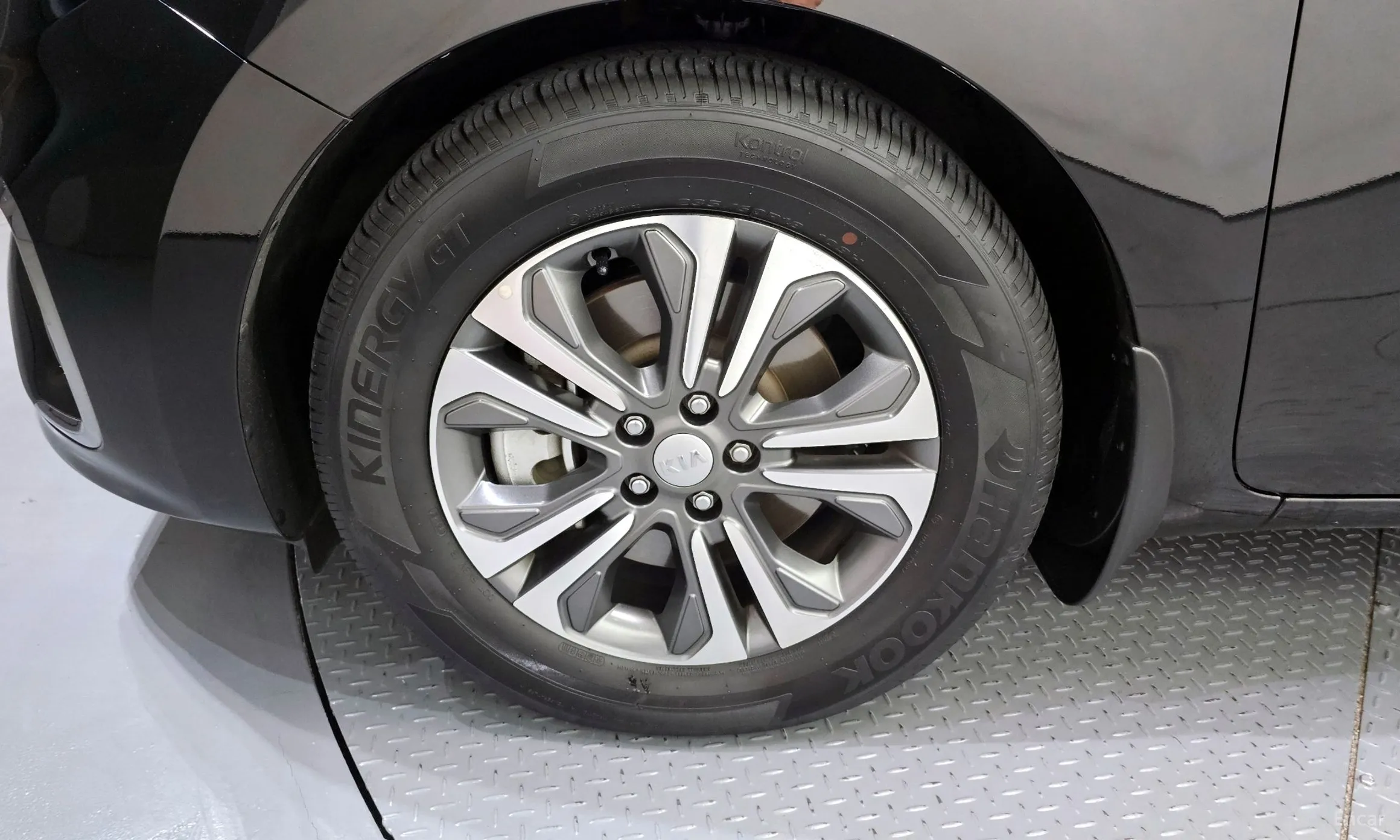 Kia Carnival превью 5
