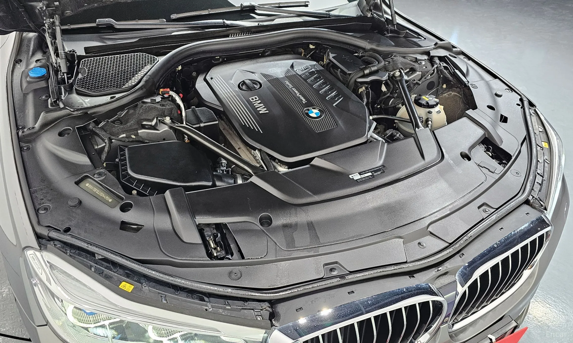 BMW 7 Series (G11) превью 6