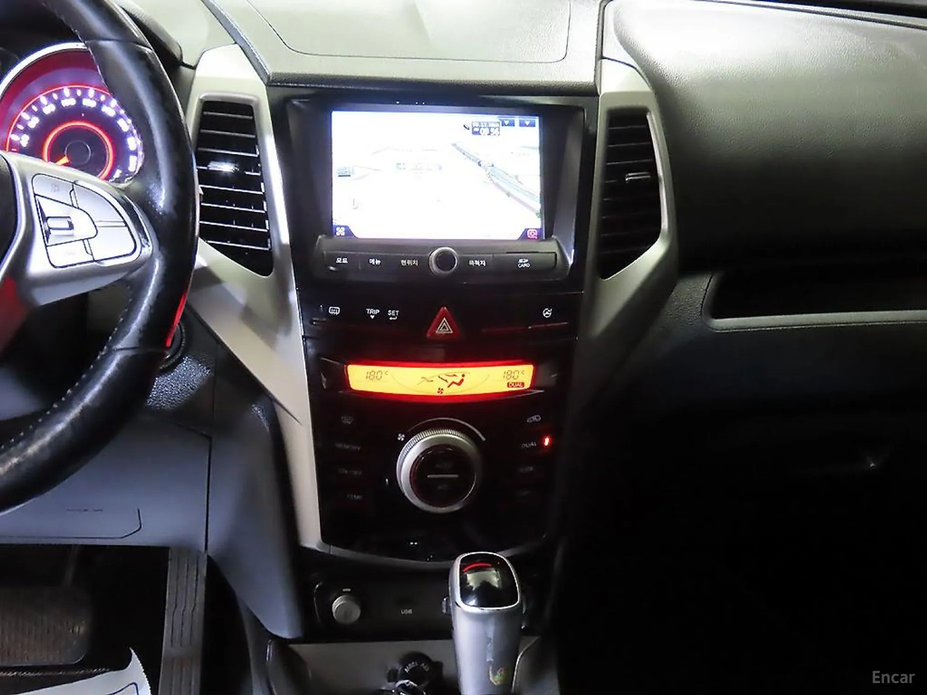 KG Mobility (SsangYong) Tivoli, Lazio превью 11