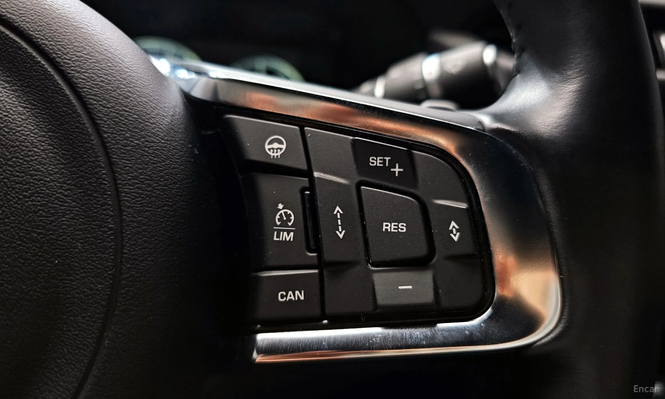 Jaguar XF (x260) превью 19