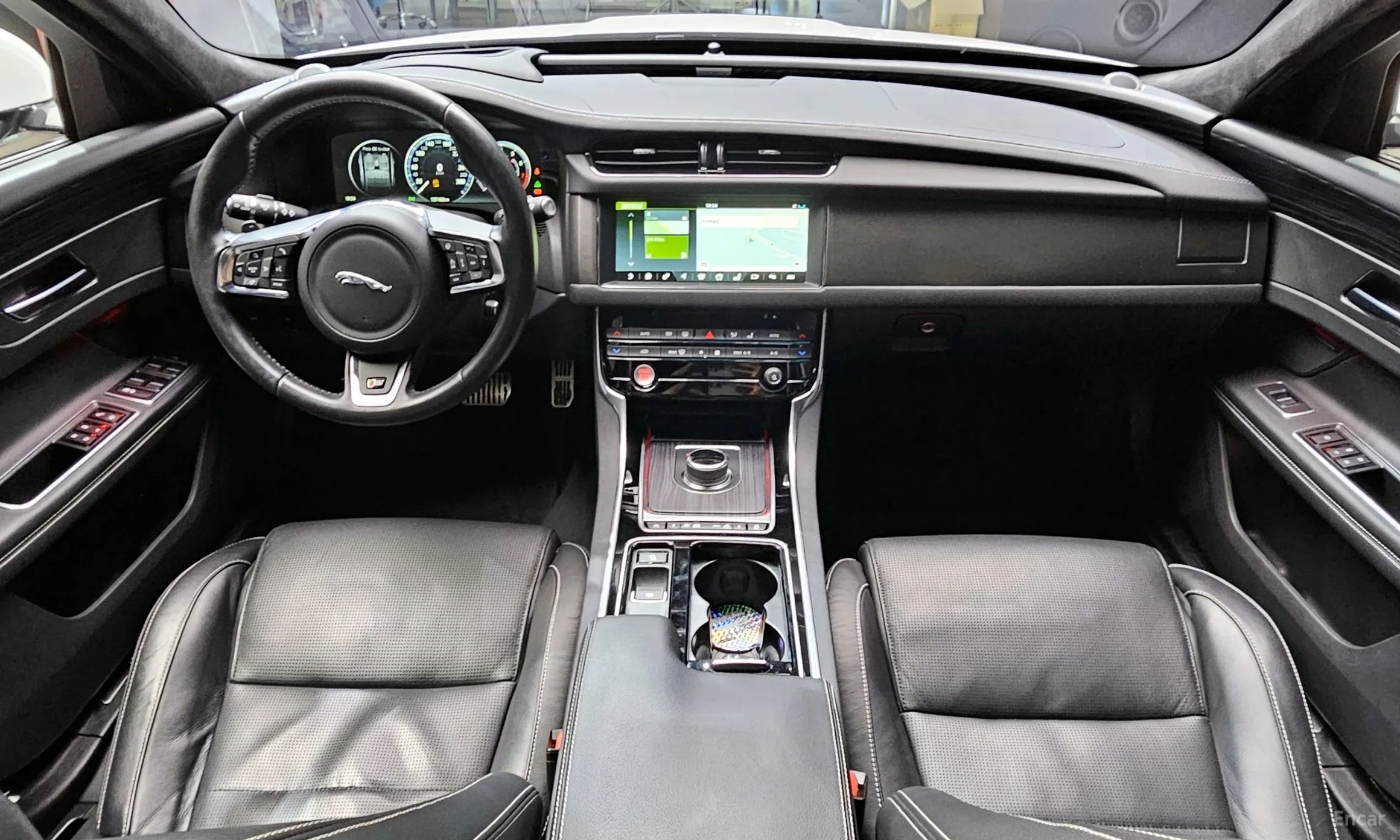 Jaguar XF (x260) превью 7