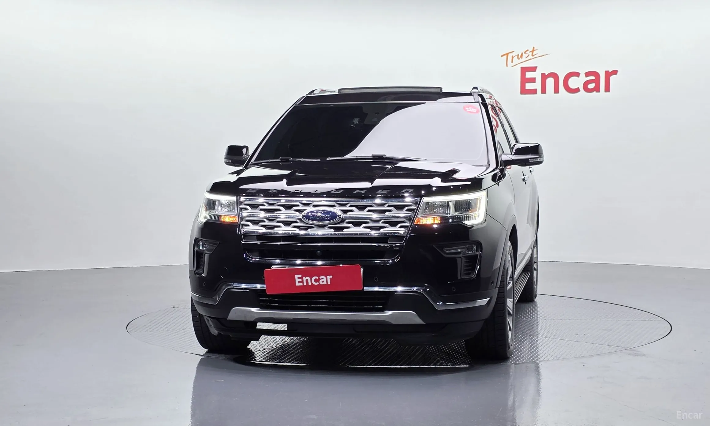 Ford Explorer превью 3