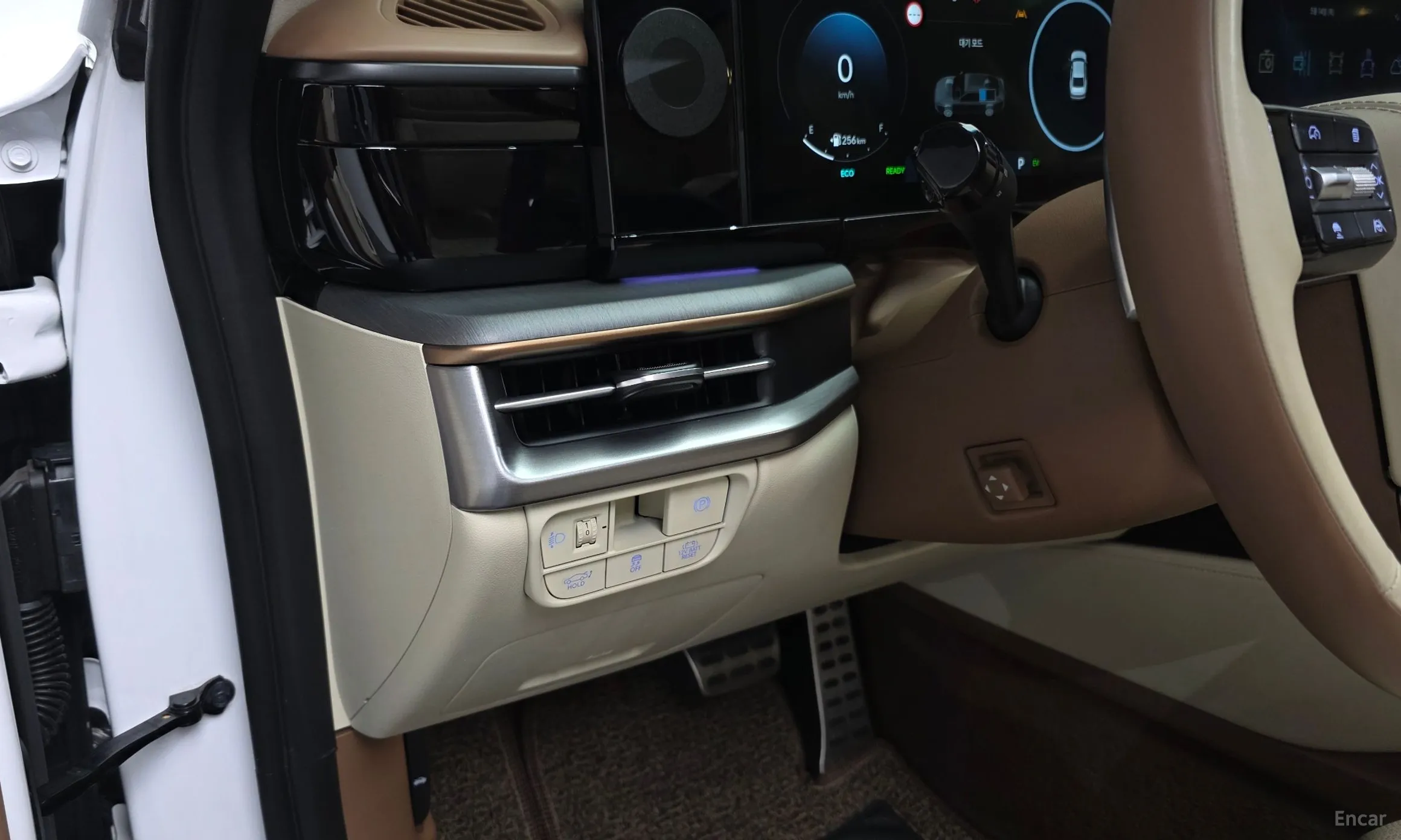 Hyundai Grandeur Hybrid (GN7) превью 13