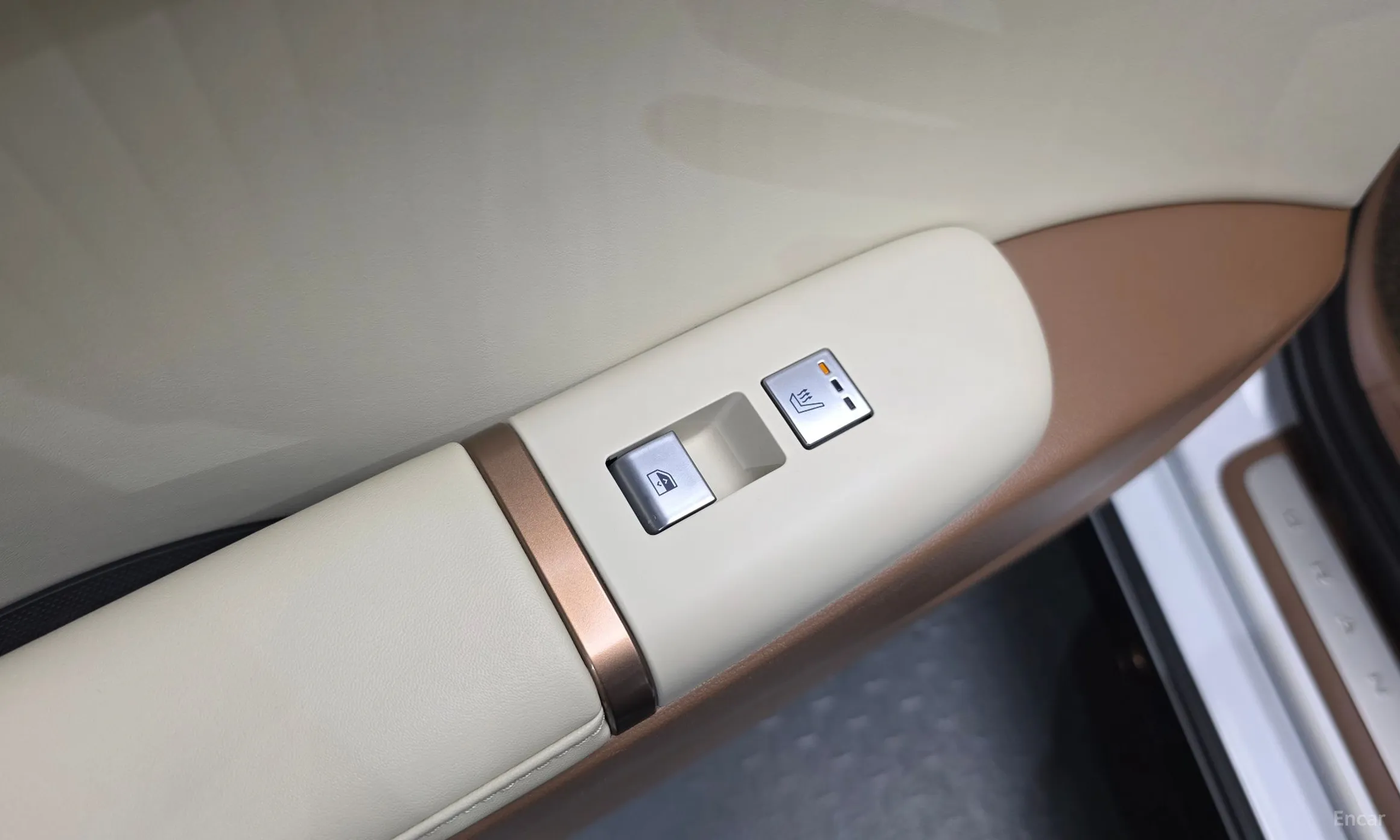 Hyundai Grandeur Hybrid (GN7) превью 20