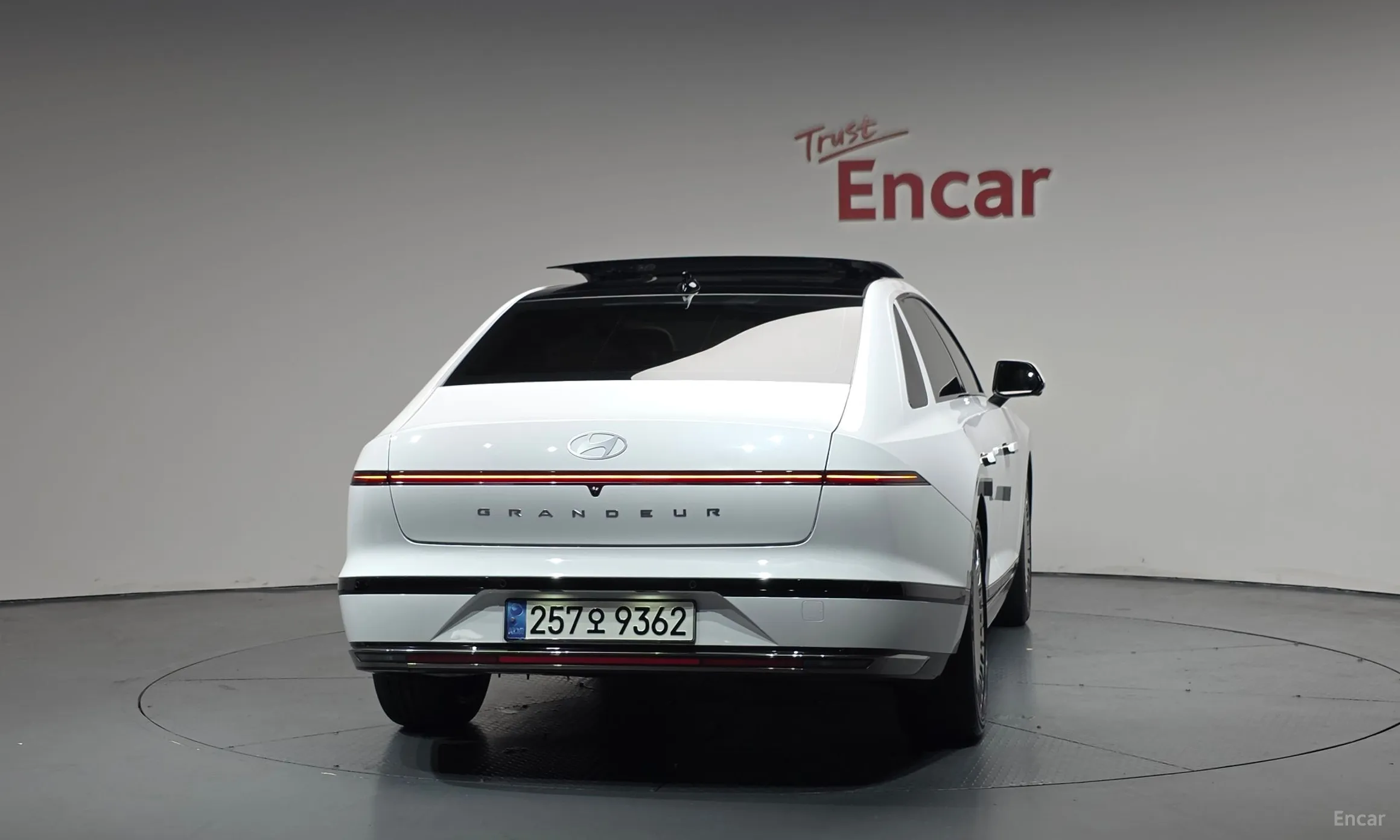 Hyundai Grandeur Hybrid (GN7) превью 4