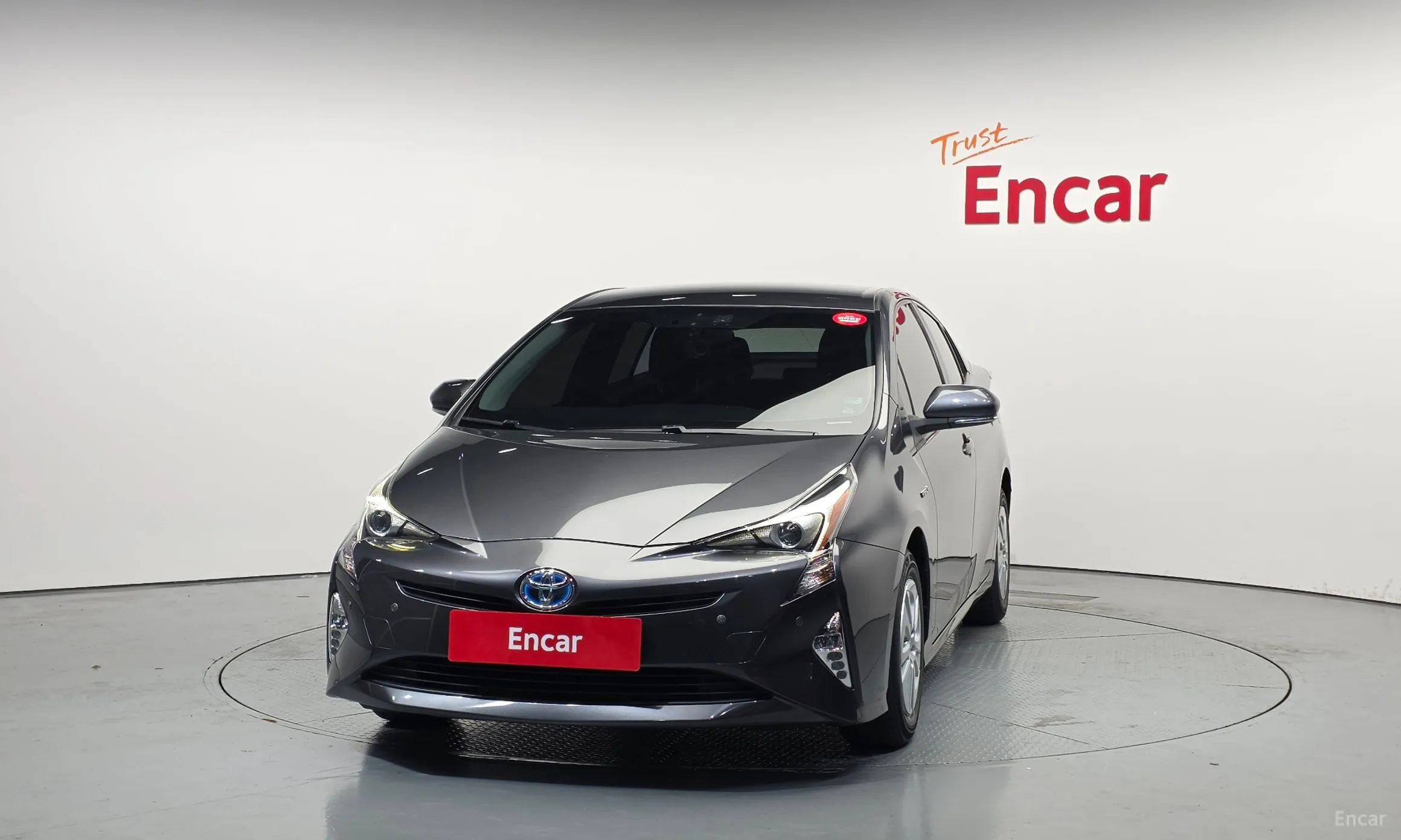 Toyota Prius 4th Generation превью 3