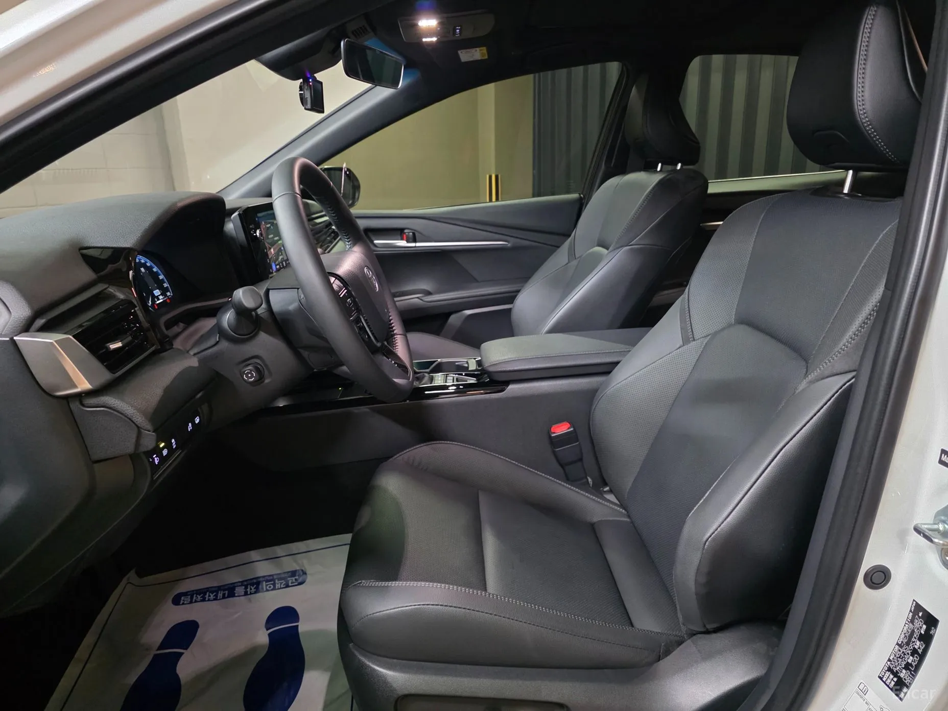 Toyota Camry (XV80) превью 10