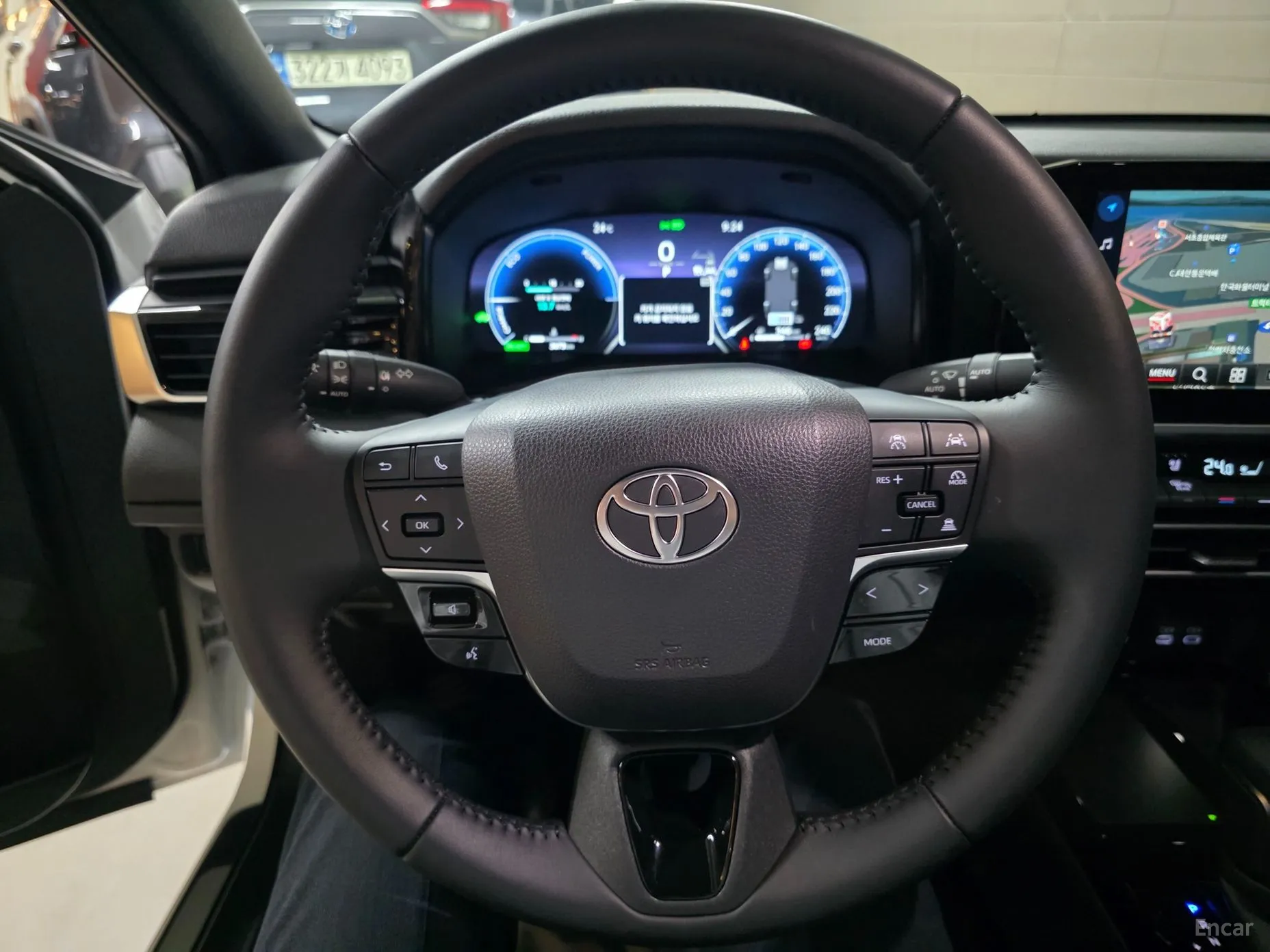 Toyota Camry (XV80) превью 11