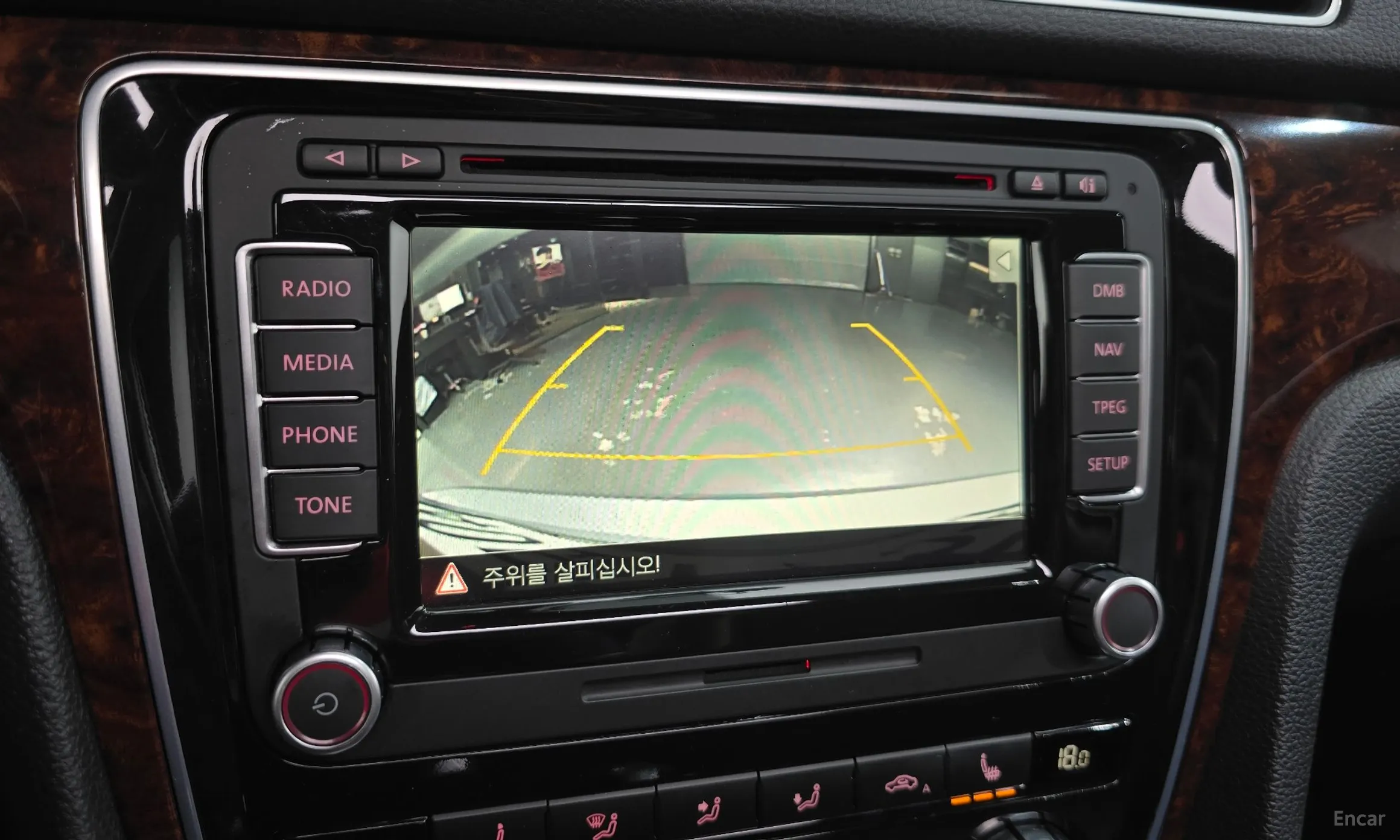 Volkswagen The New Passat превью 14