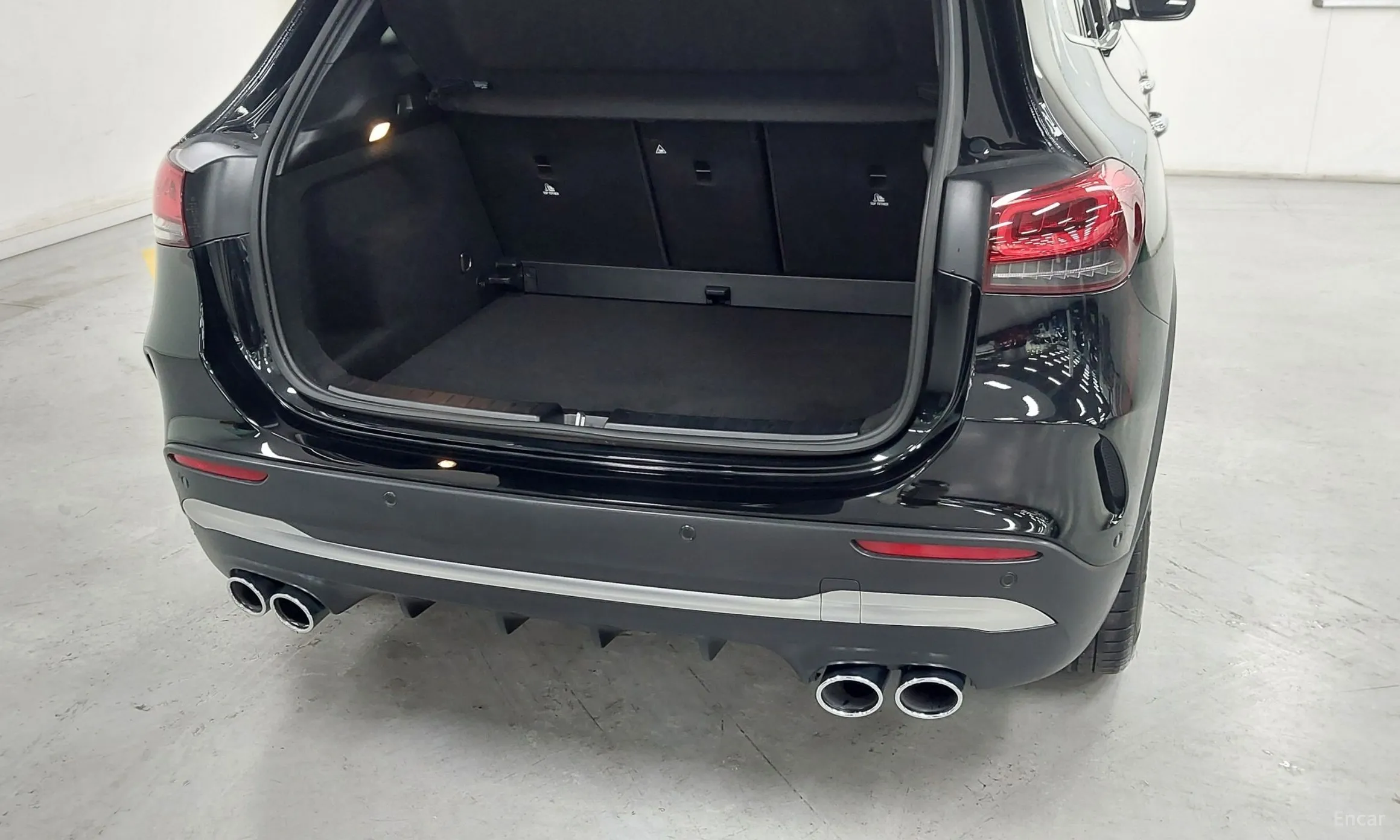 Mercedes Benz GLA-Class H247 превью 11