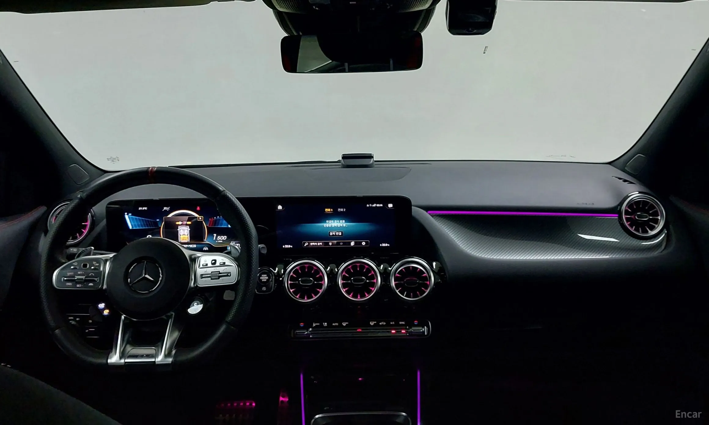 Mercedes Benz GLA-Class H247 превью 7