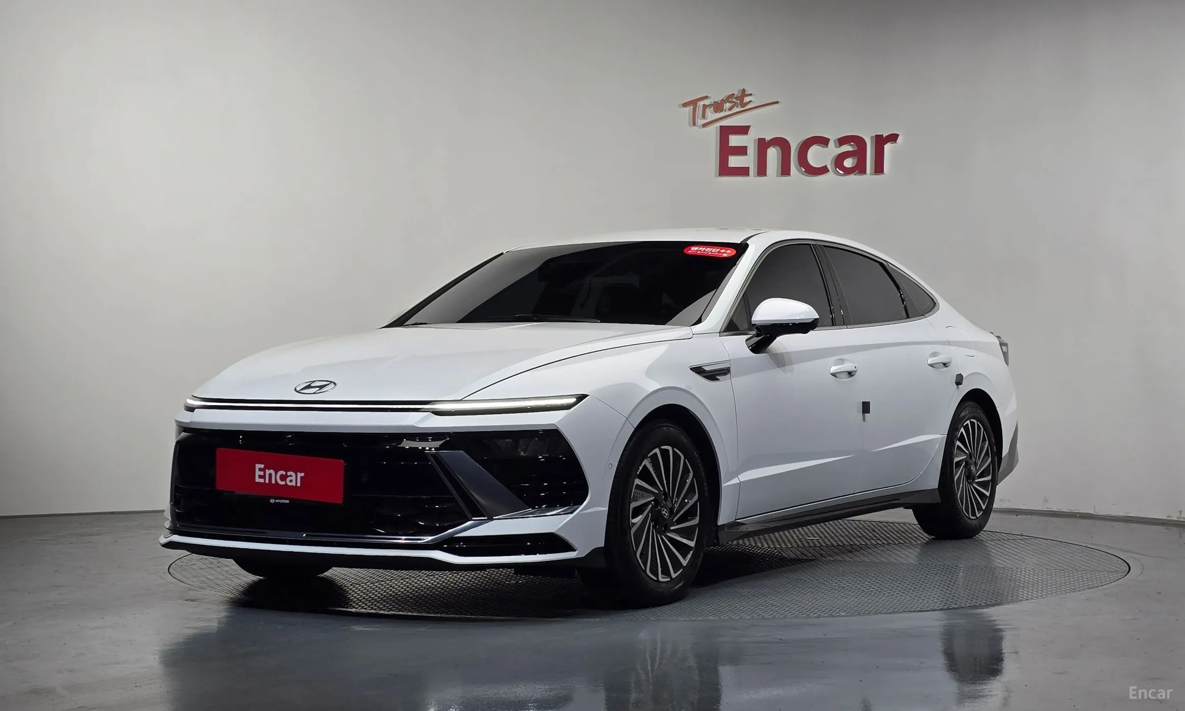 Sonata The Edge Hybrid (DN8)