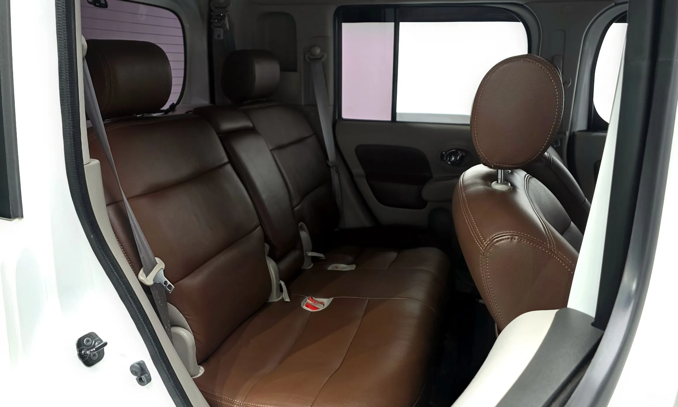 Nissan Cube превью 11
