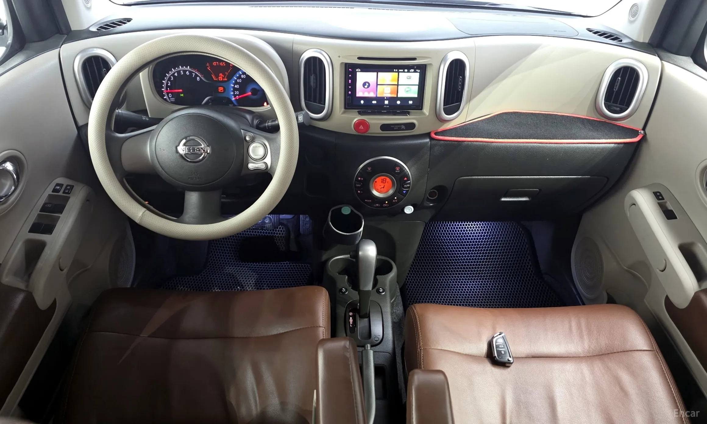 Nissan Cube превью 7