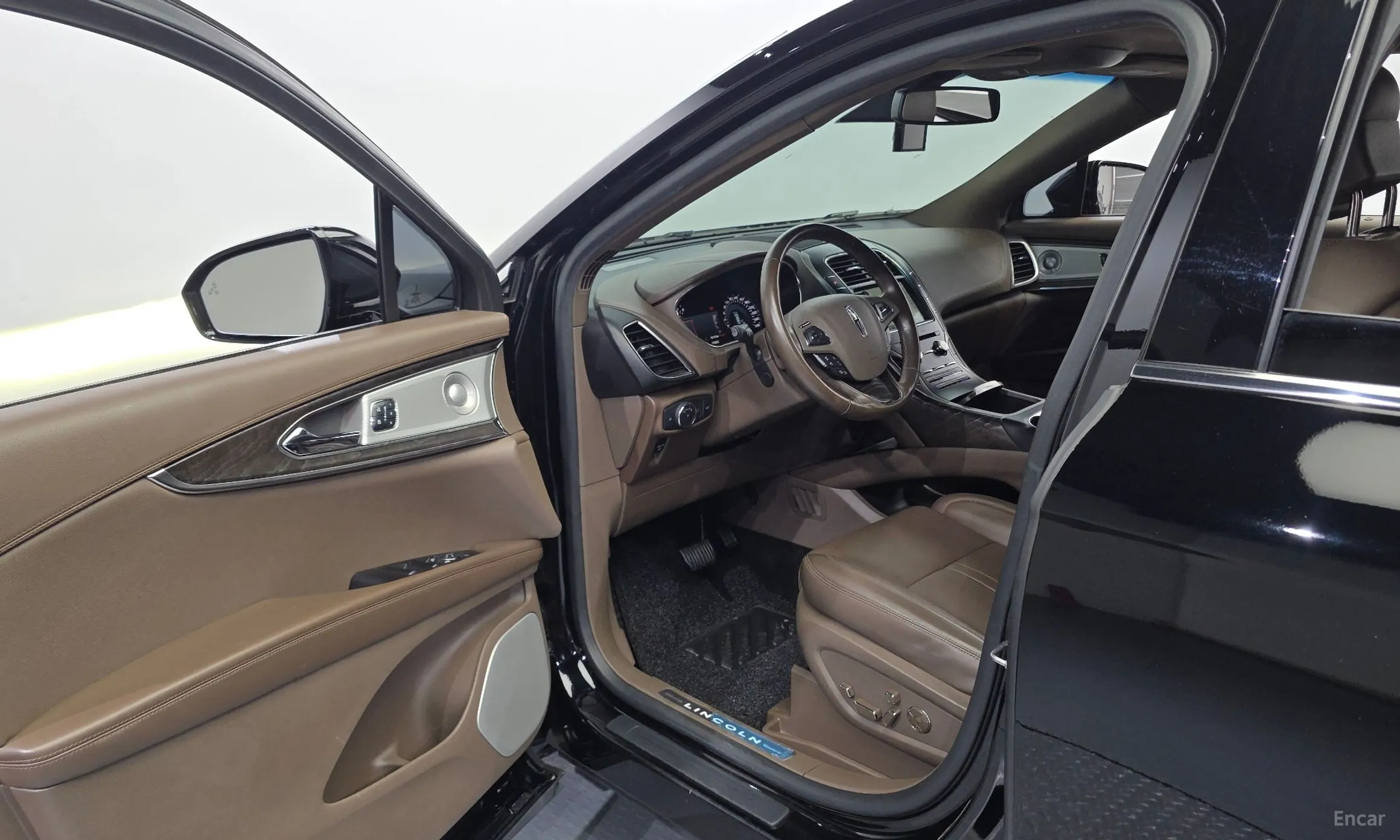 Lincoln MKX 2nd Generation превью 10