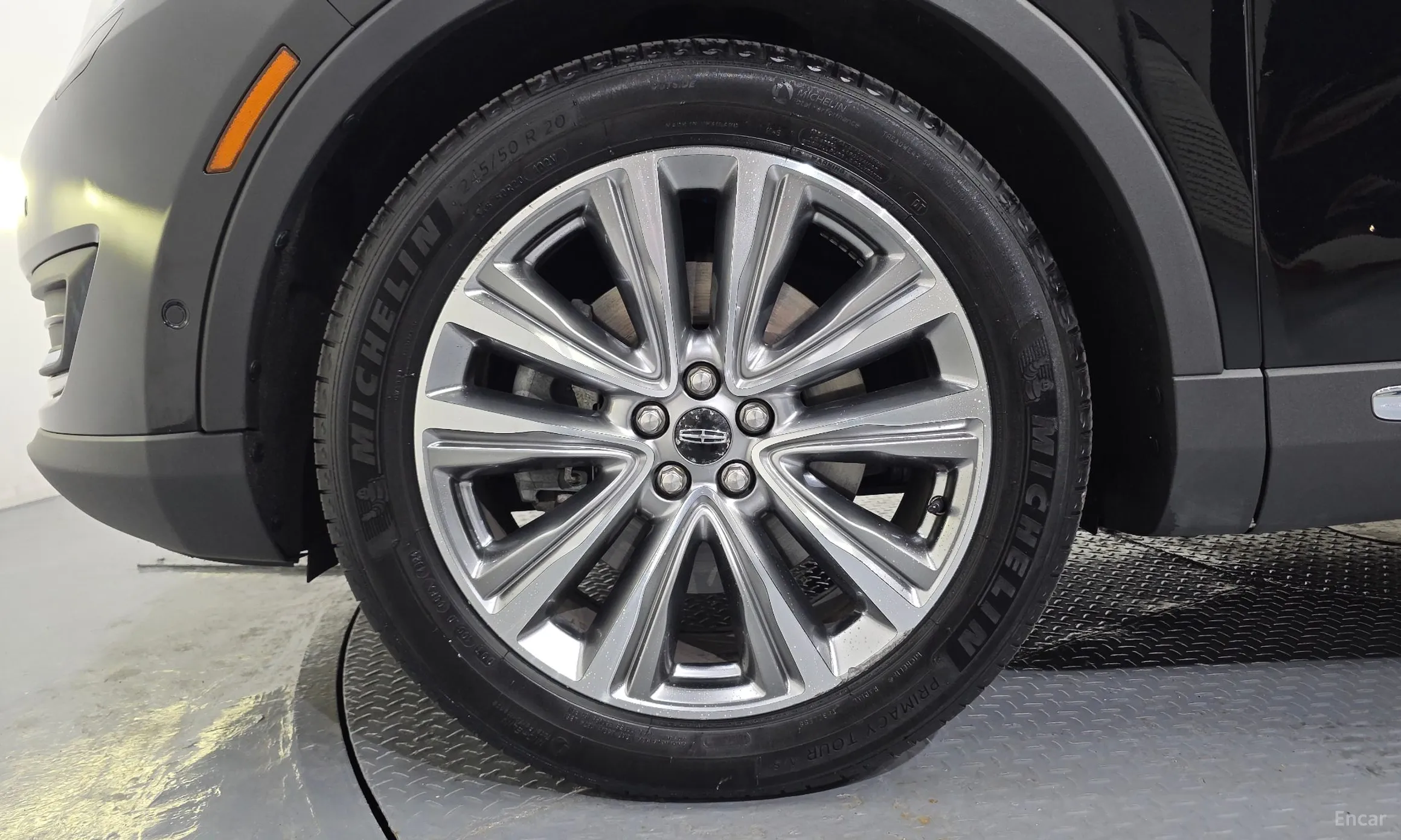 Lincoln MKX 2nd Generation превью 5