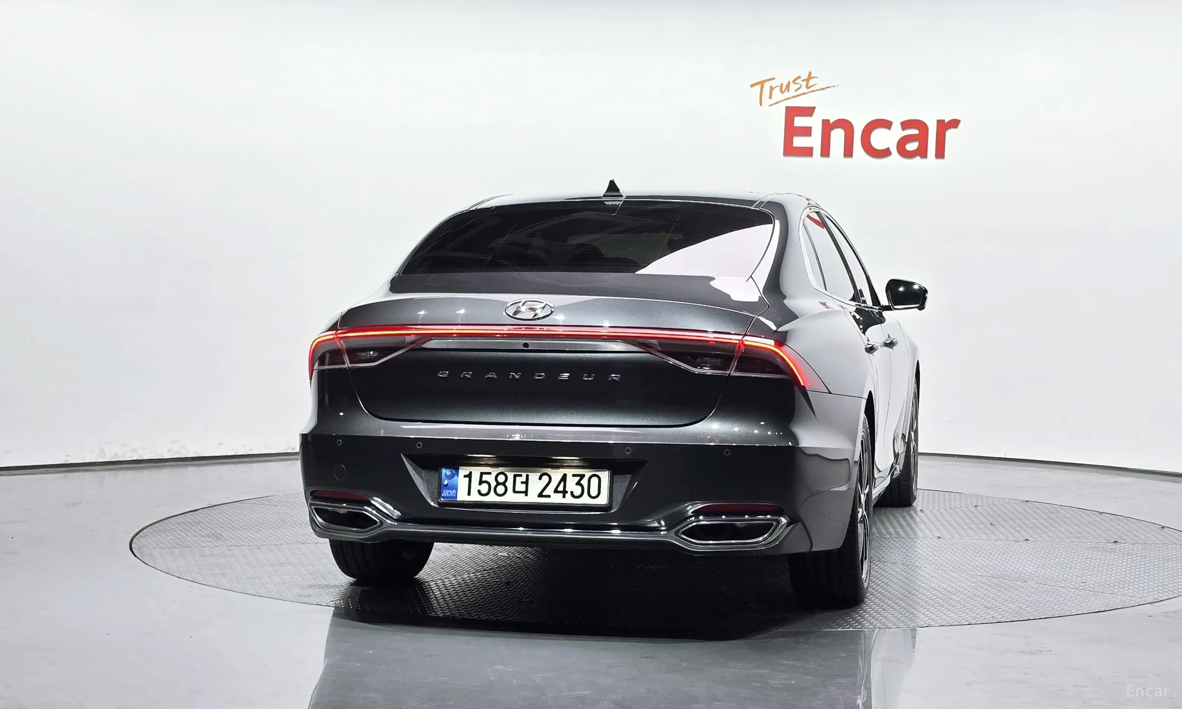 Hyundai Grandeur IG превью 4
