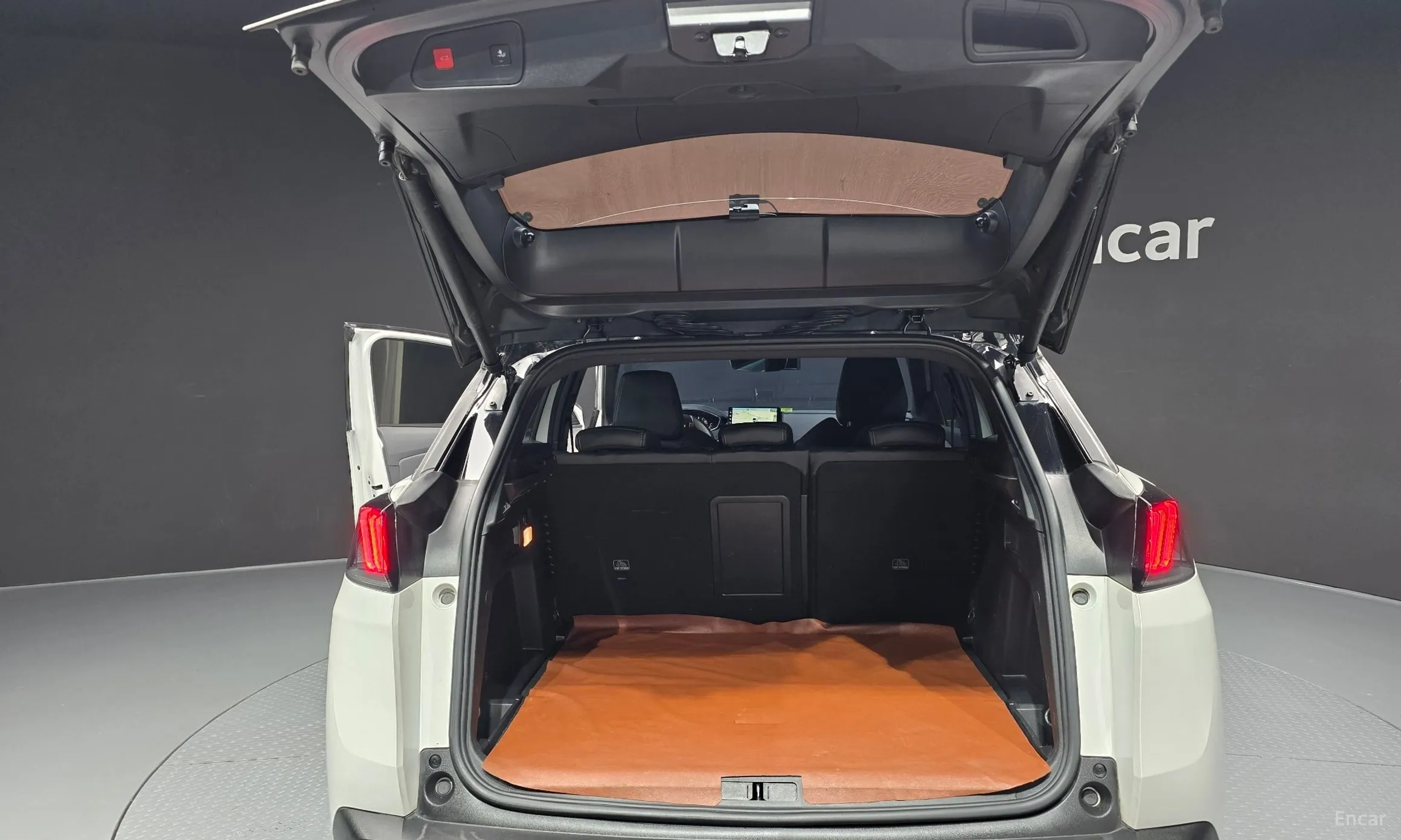 Peugeot 3008 2nd generation превью 20