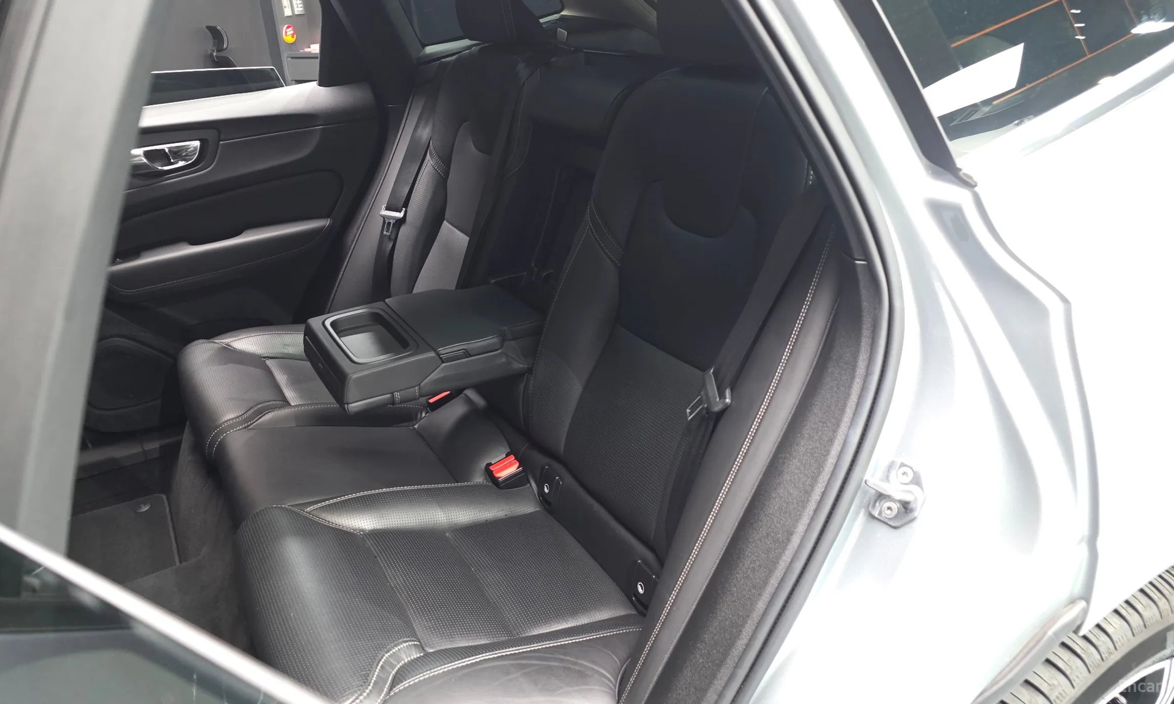 Volvo XC60 Gen 2 превью 12