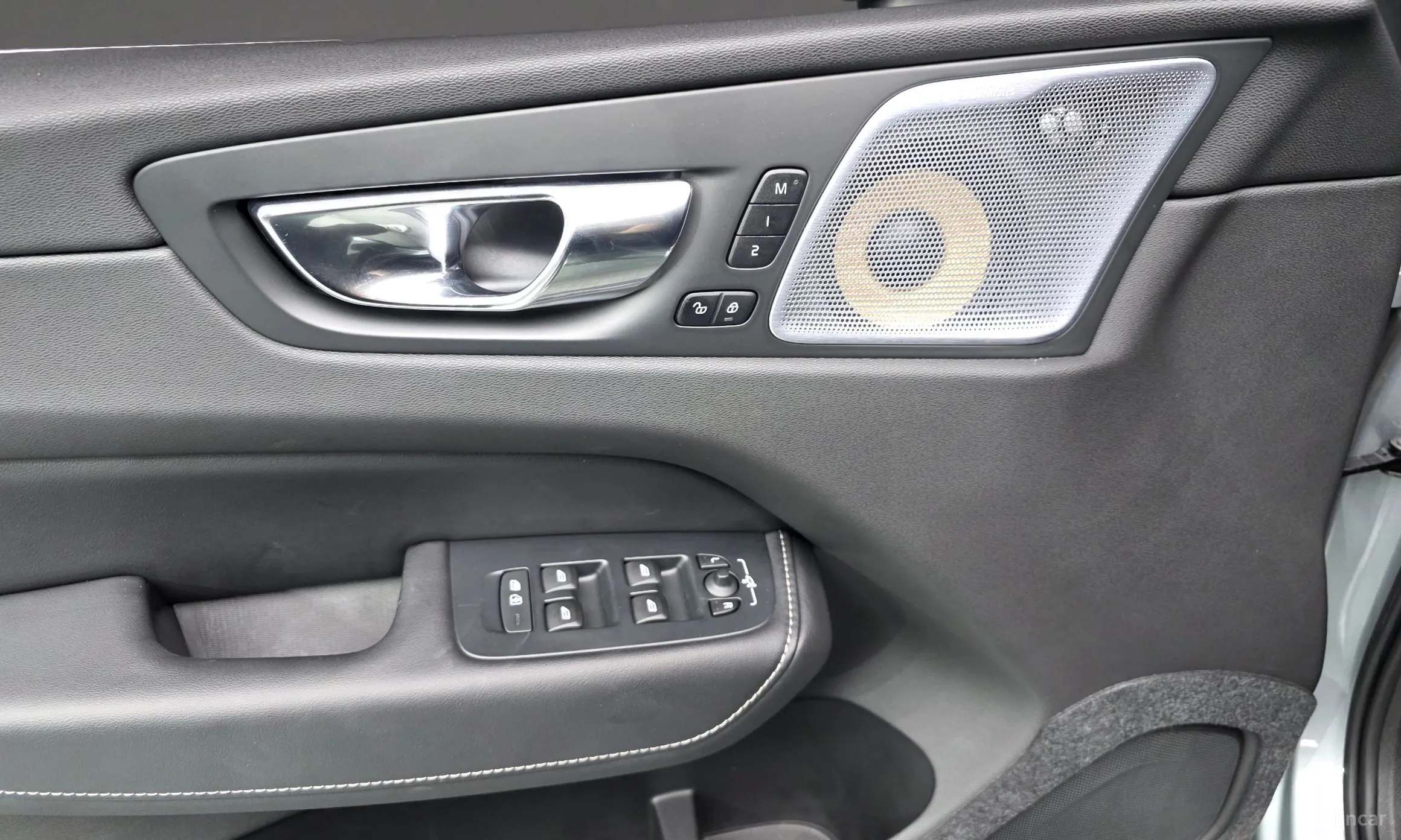 Volvo XC60 Gen 2 превью 18