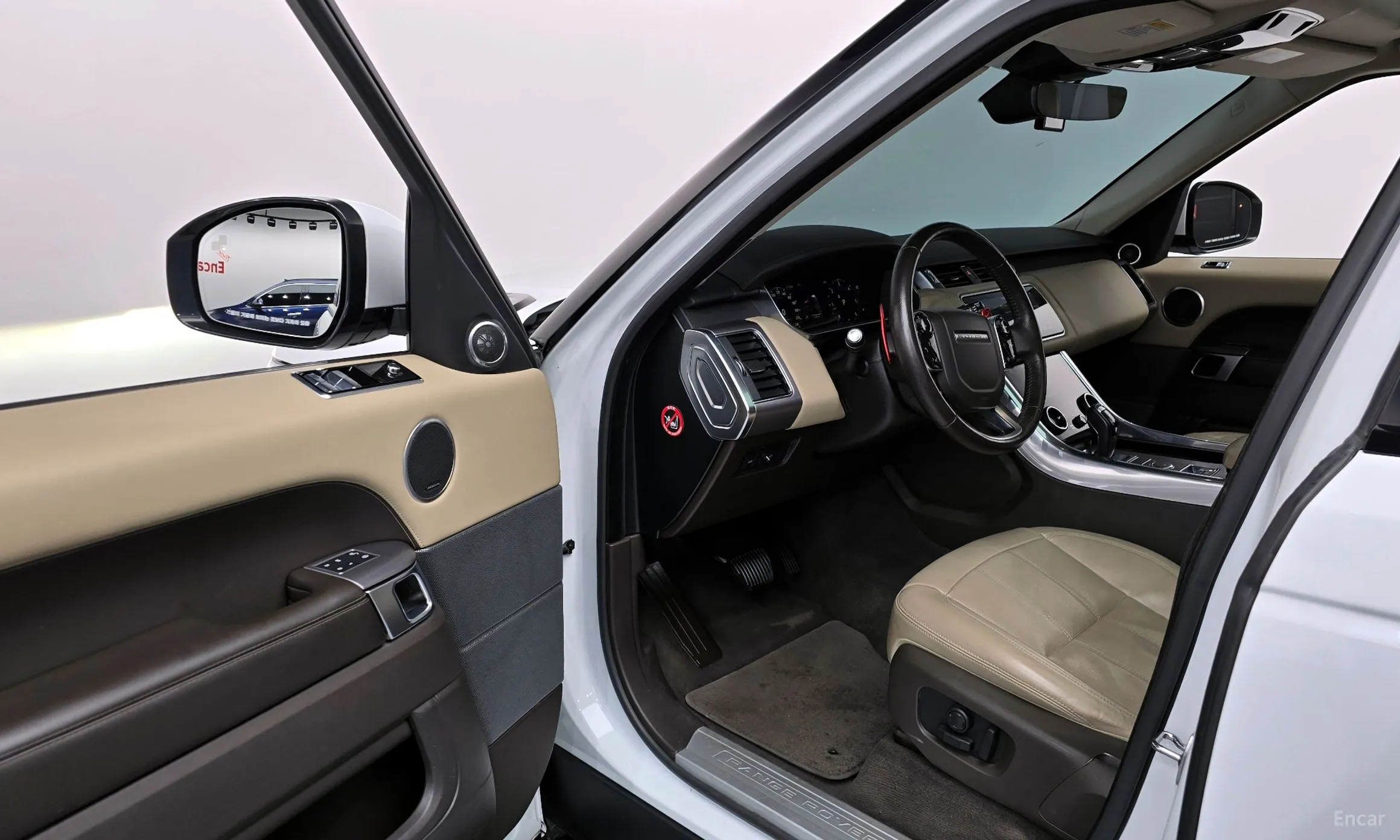 Land Rover Range Rover Sport 2nd Generation превью 10