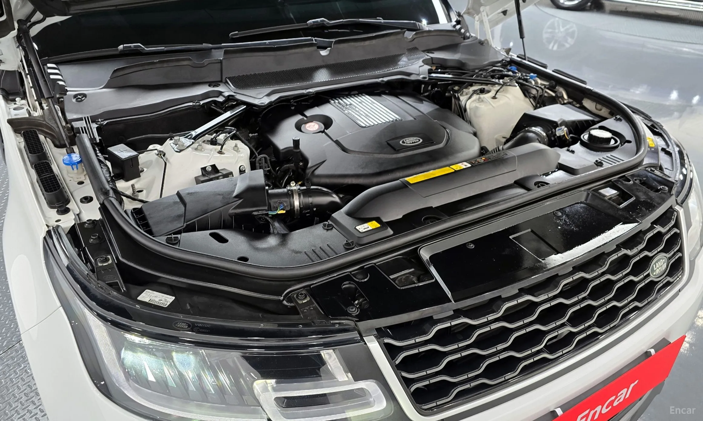 Land Rover Range Rover Sport 2nd Generation превью 6