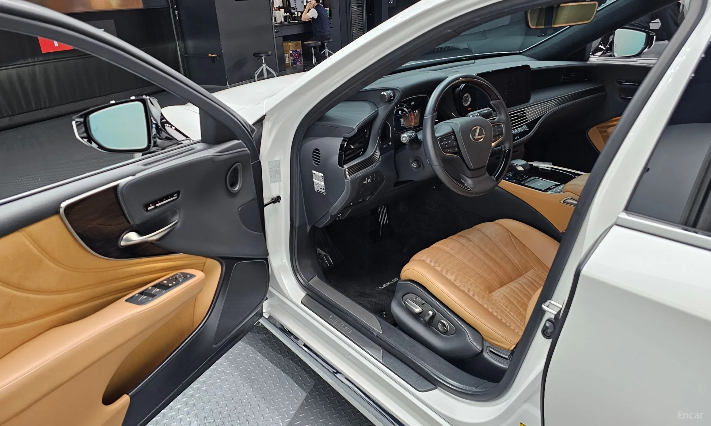 Lexus LS500 5th Generation превью 10