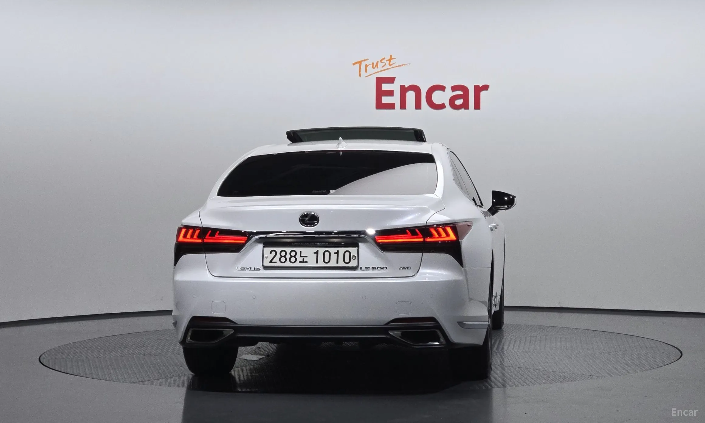Lexus LS500 5th Generation превью 4
