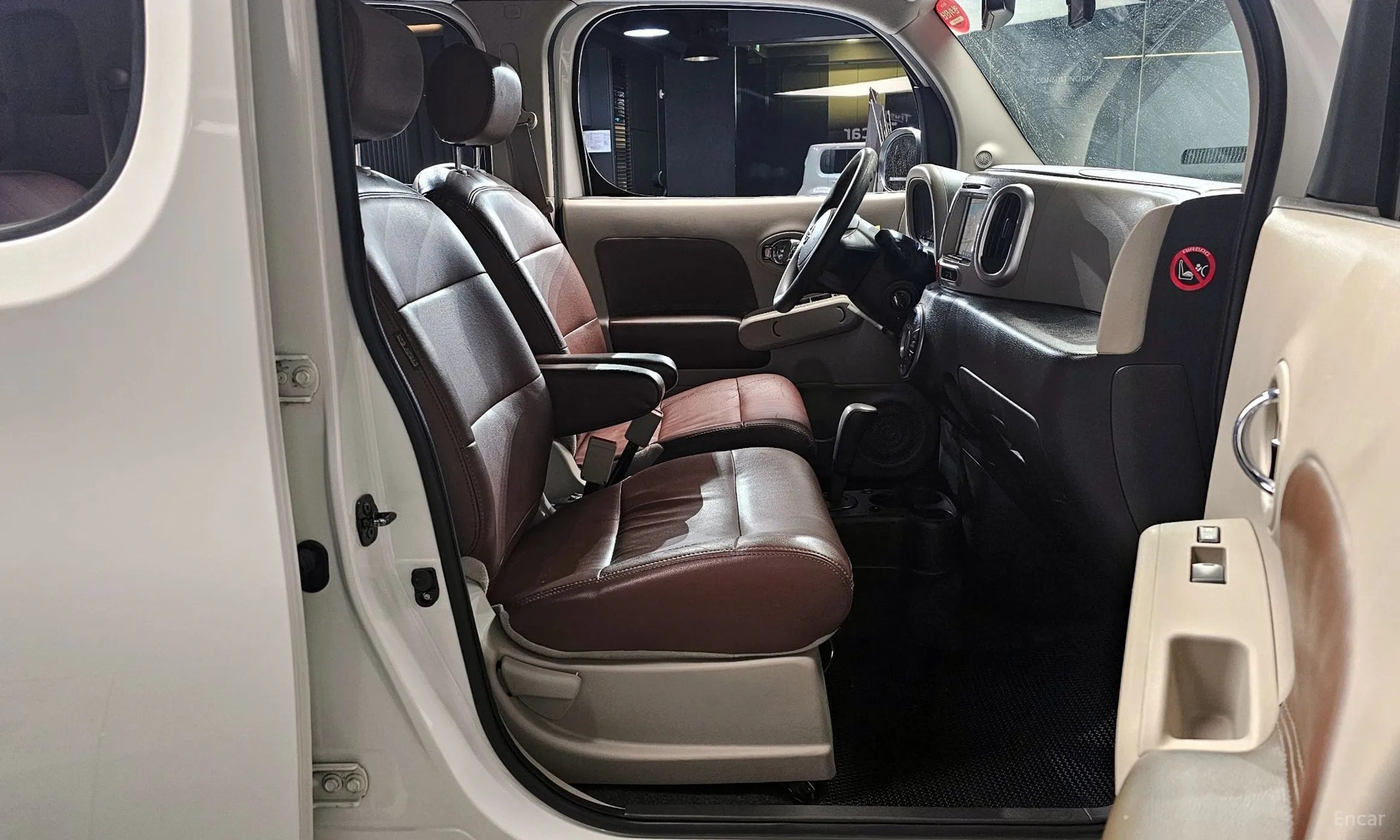 Nissan Cube превью 11