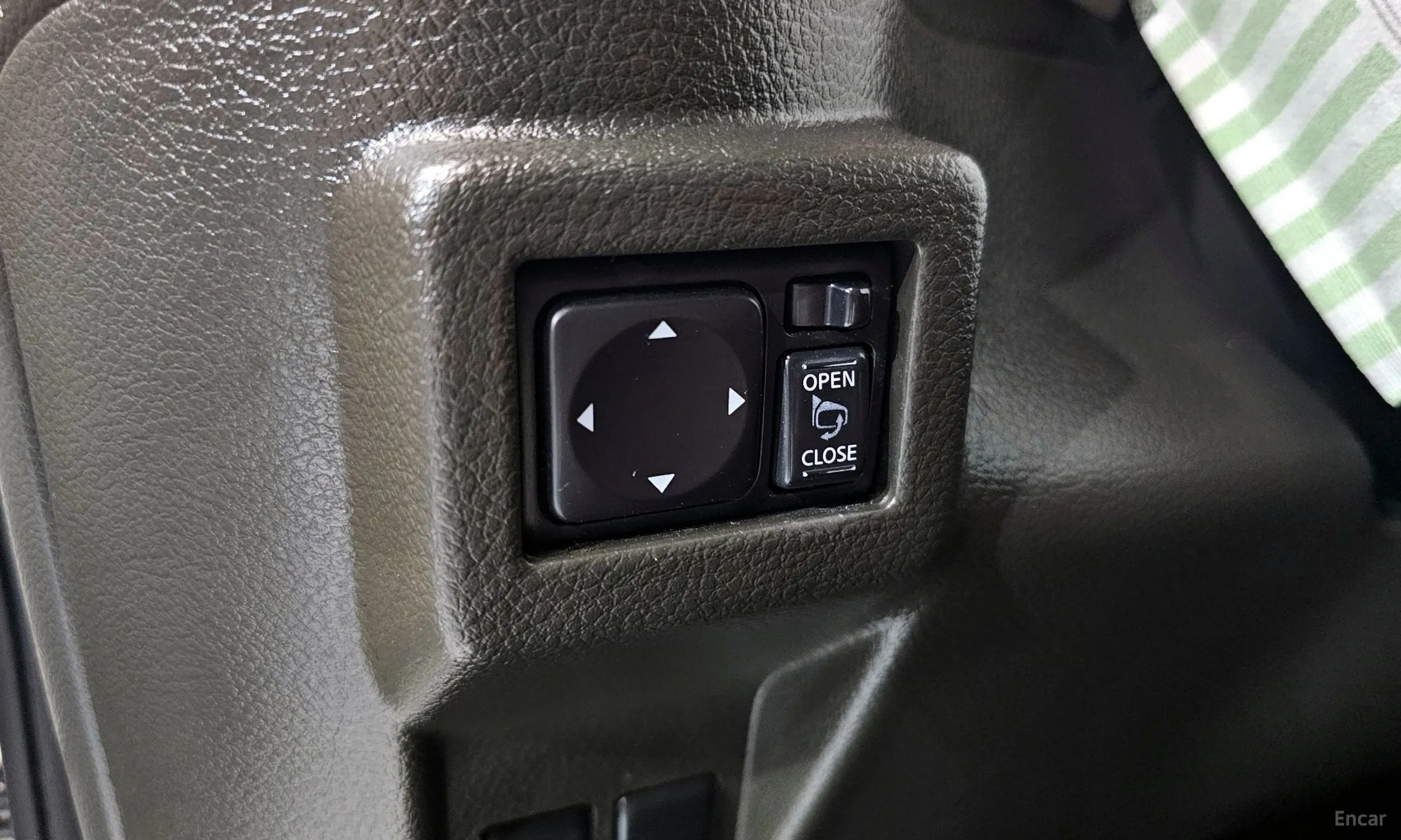 Nissan Cube превью 17