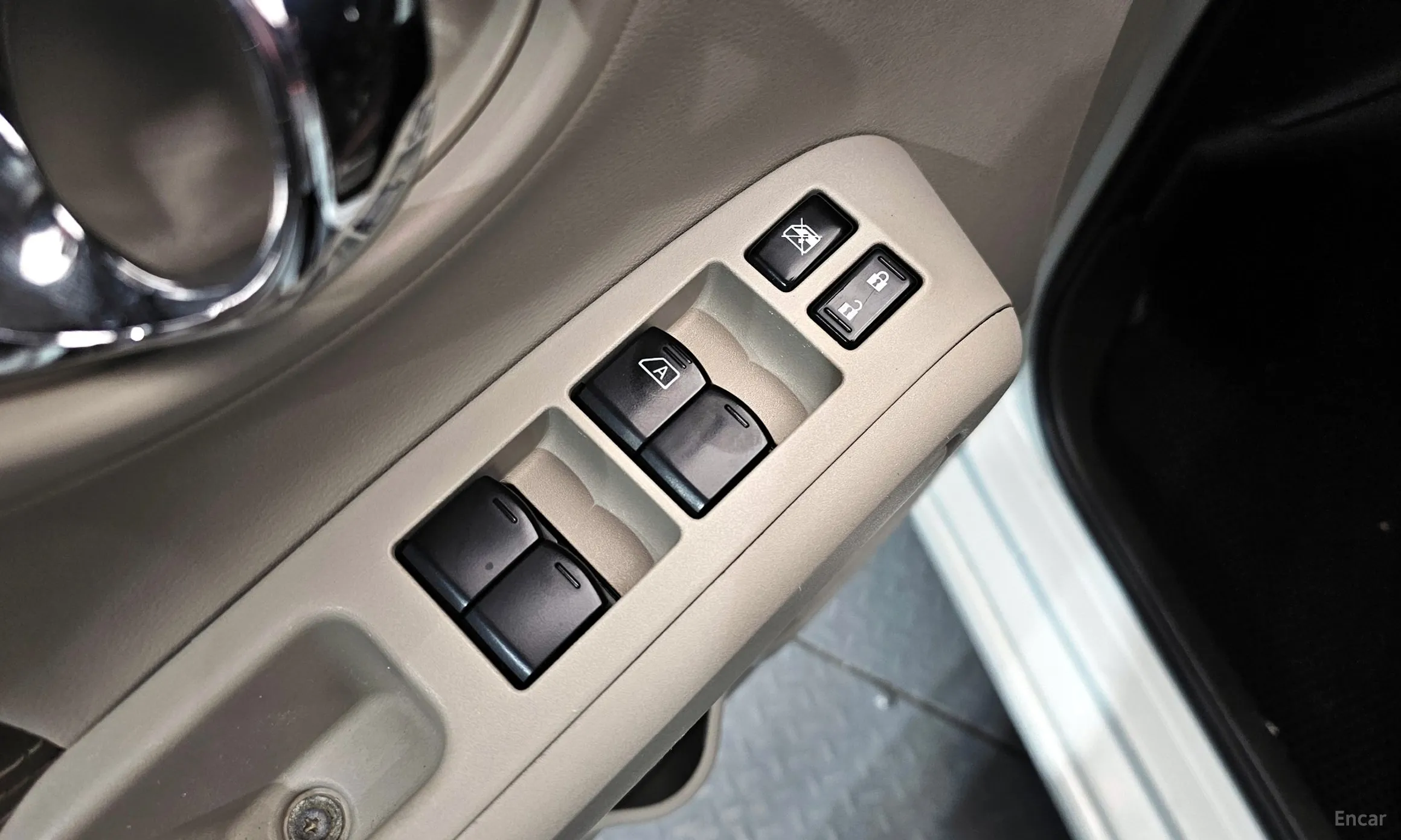 Nissan Cube превью 18