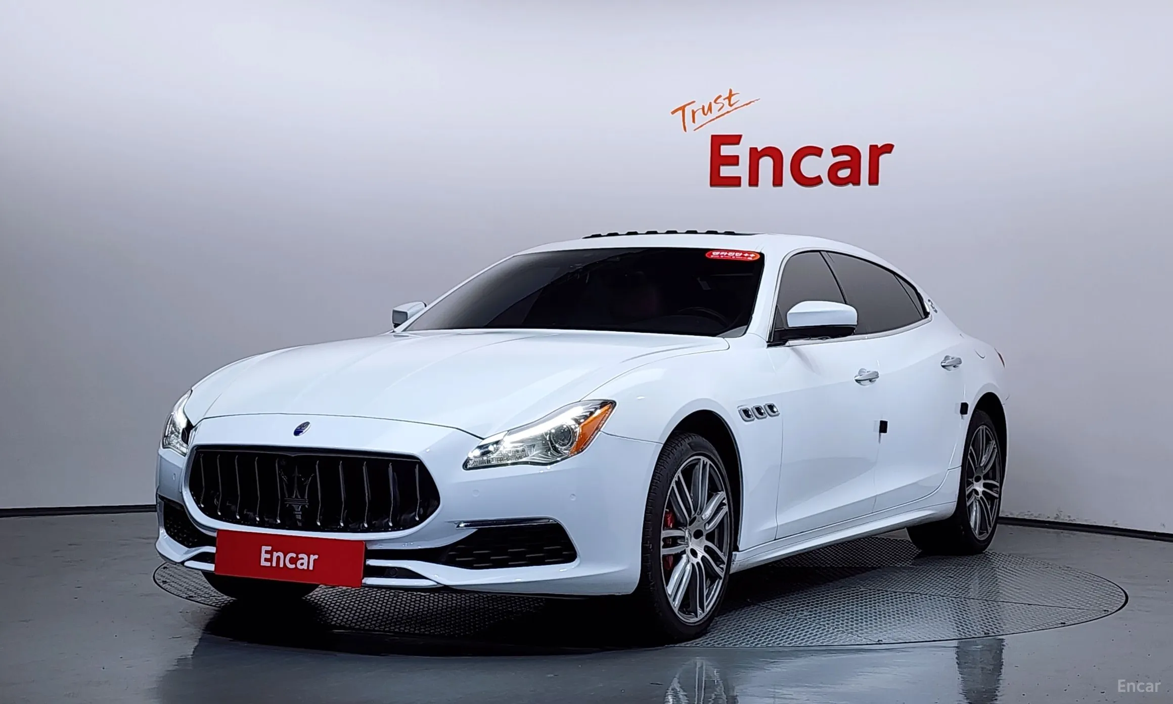 Maserati Quattroporte