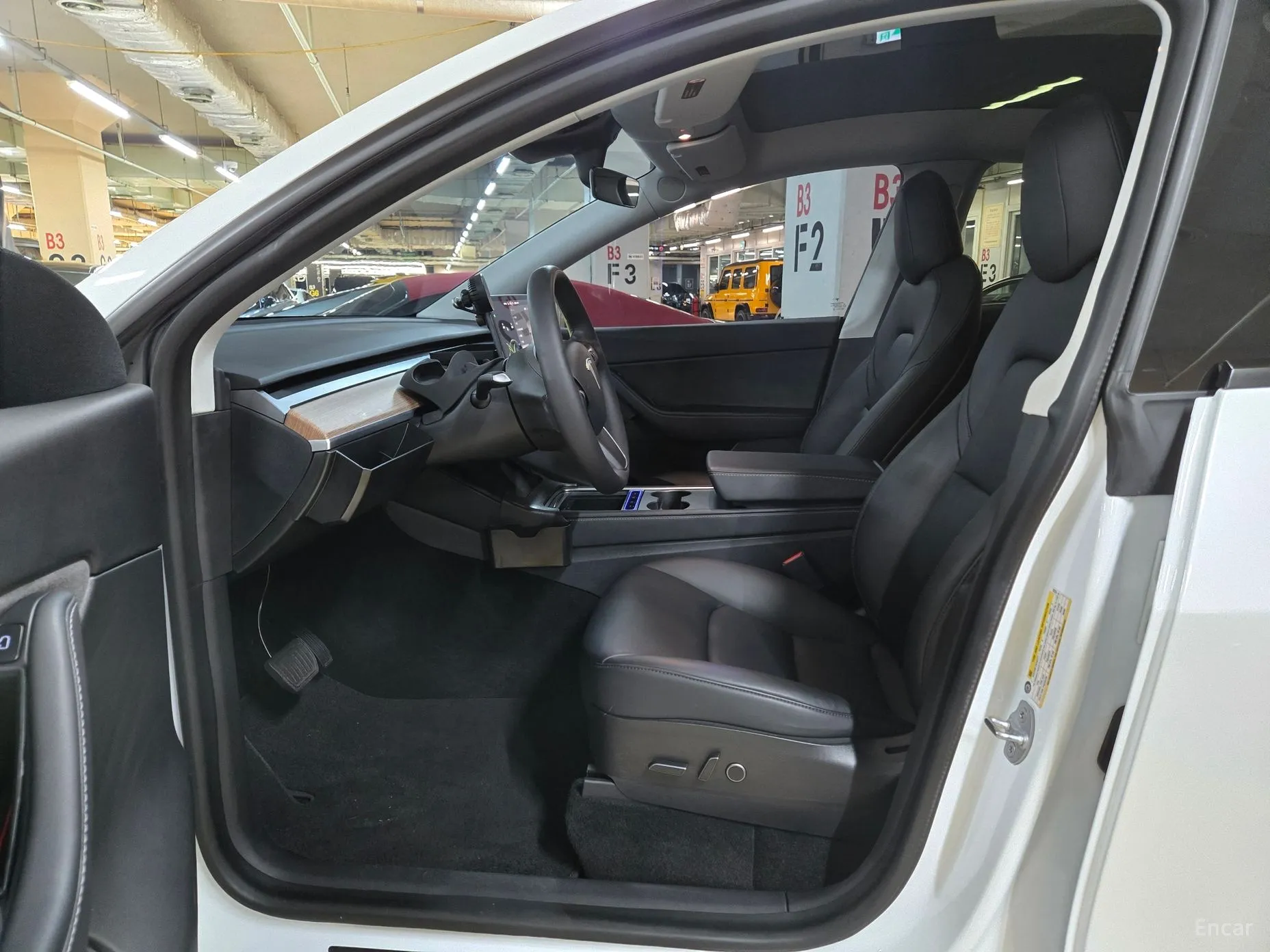 Tesla Model Y превью 6