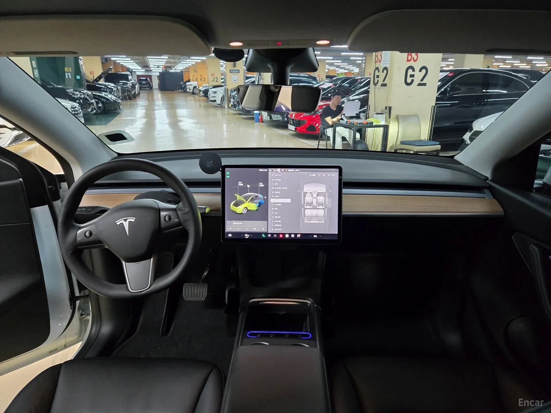 Tesla Model Y превью 7