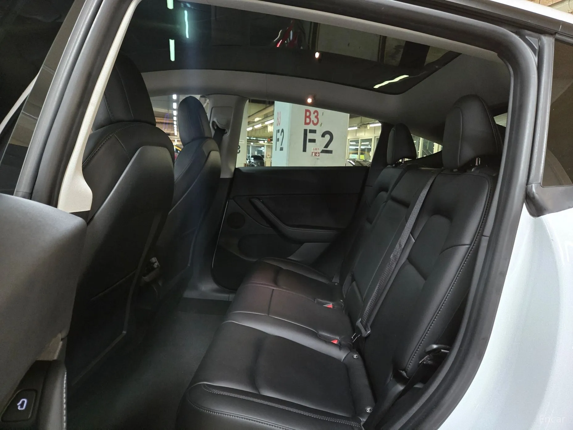Tesla Model Y превью 9