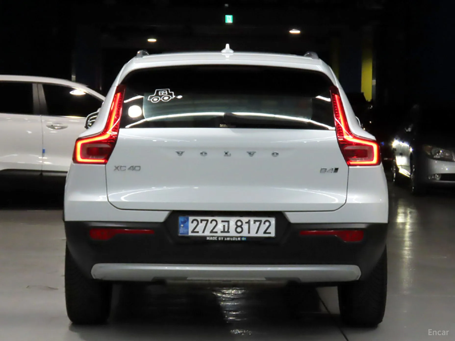 Volvo XC40 превью 4