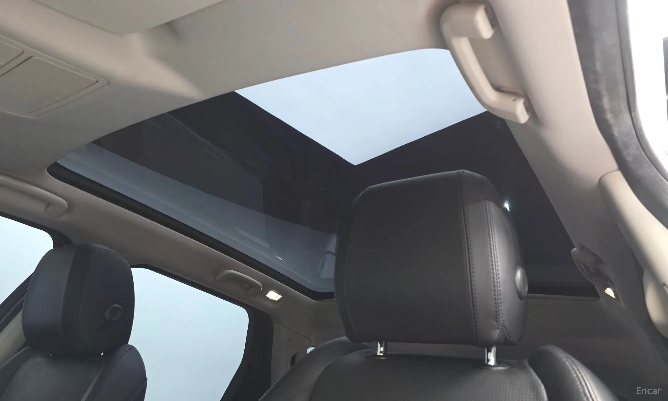Land Rover Discovery Sports превью 15