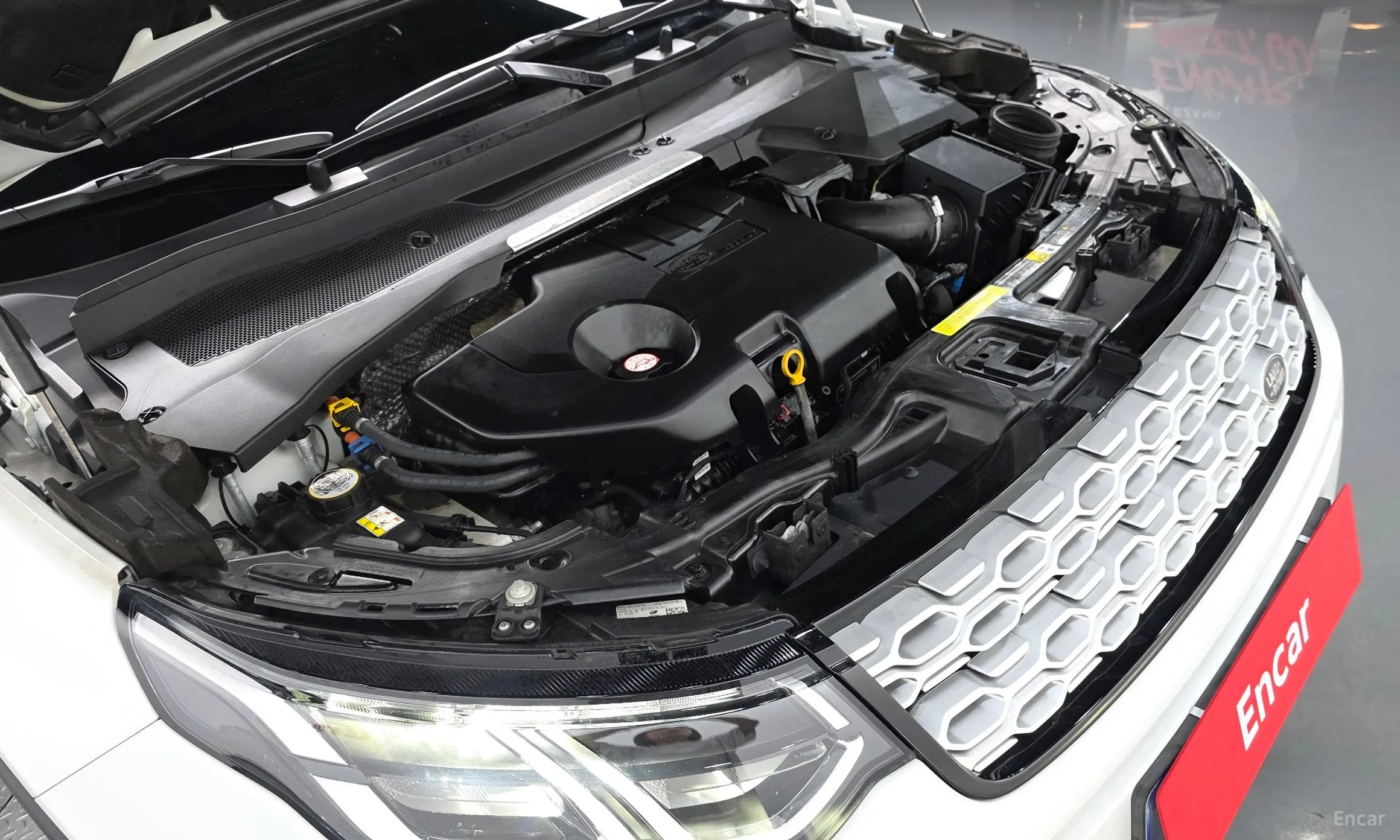 Land Rover Discovery Sports превью 6