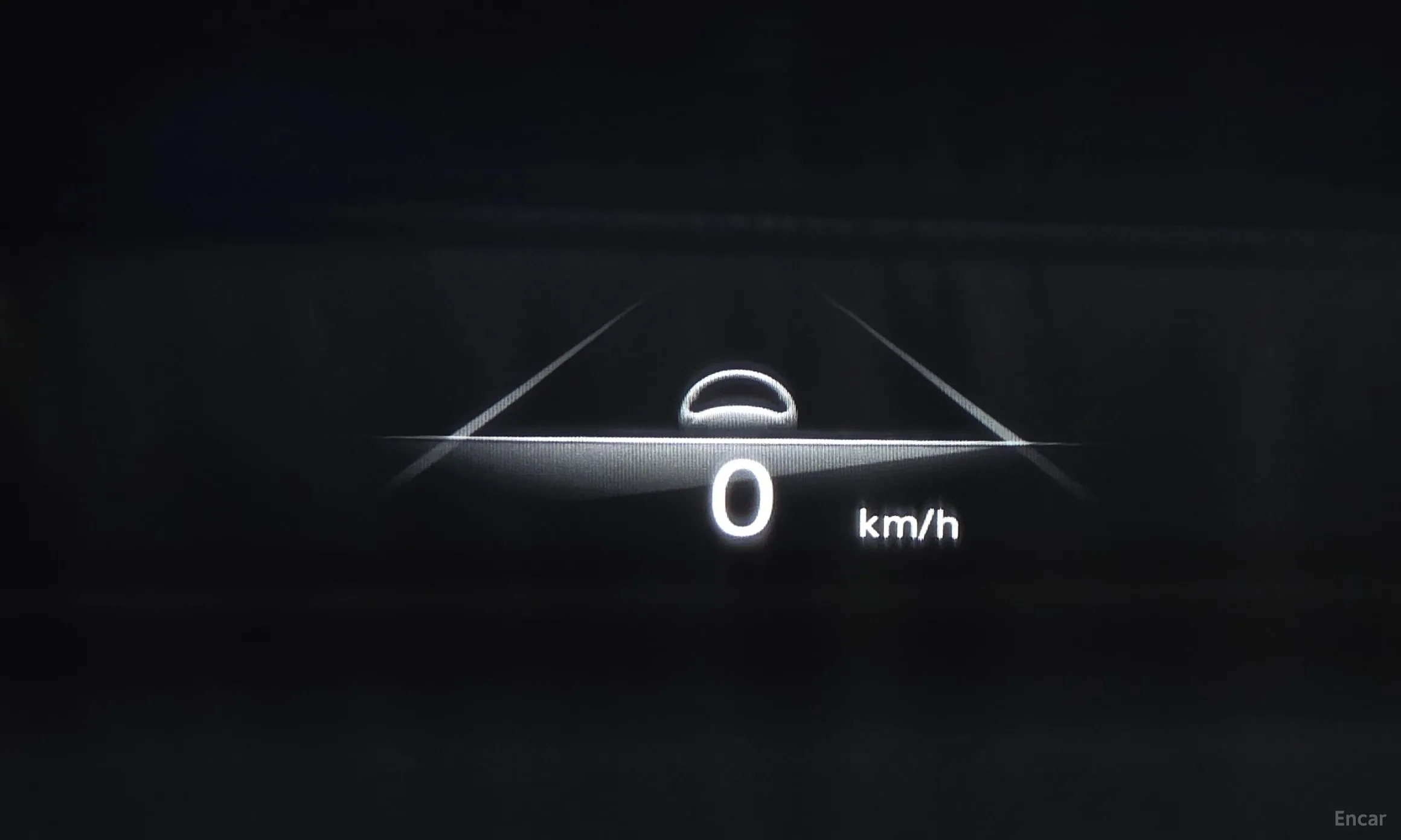 Genesis GV70 превью 17