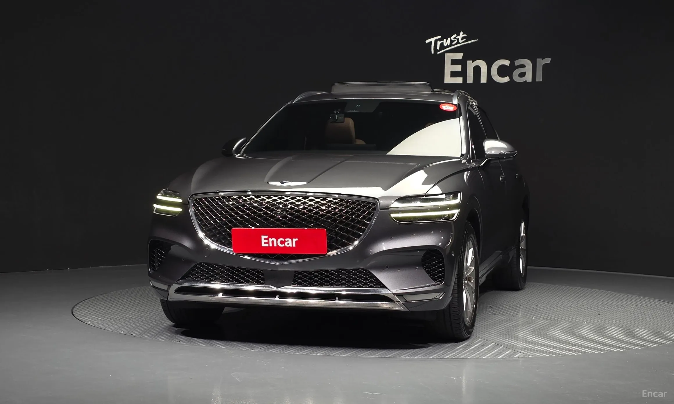 Genesis GV70 превью 3